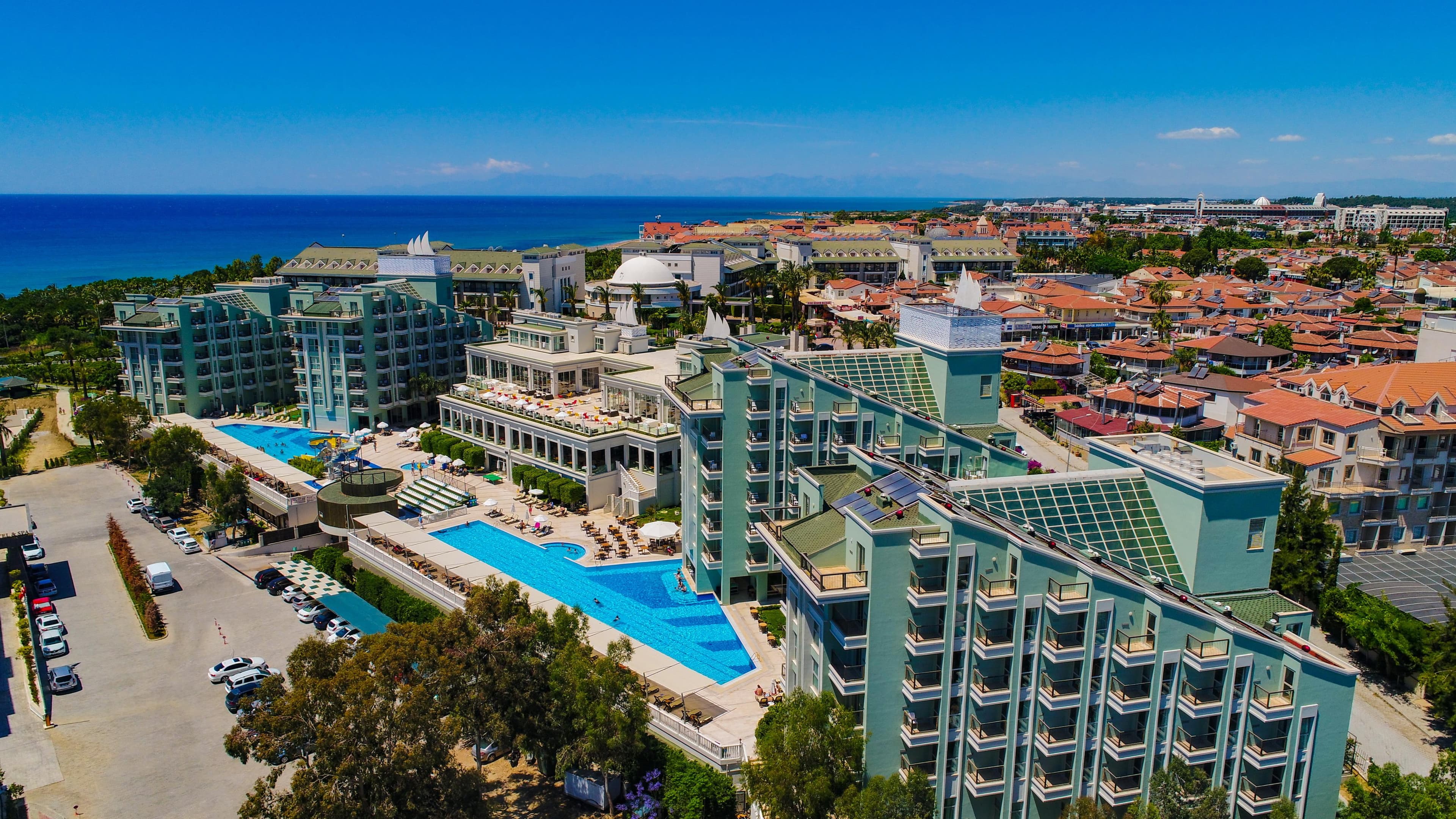 Royal Atlantis Resort And SPA - 1