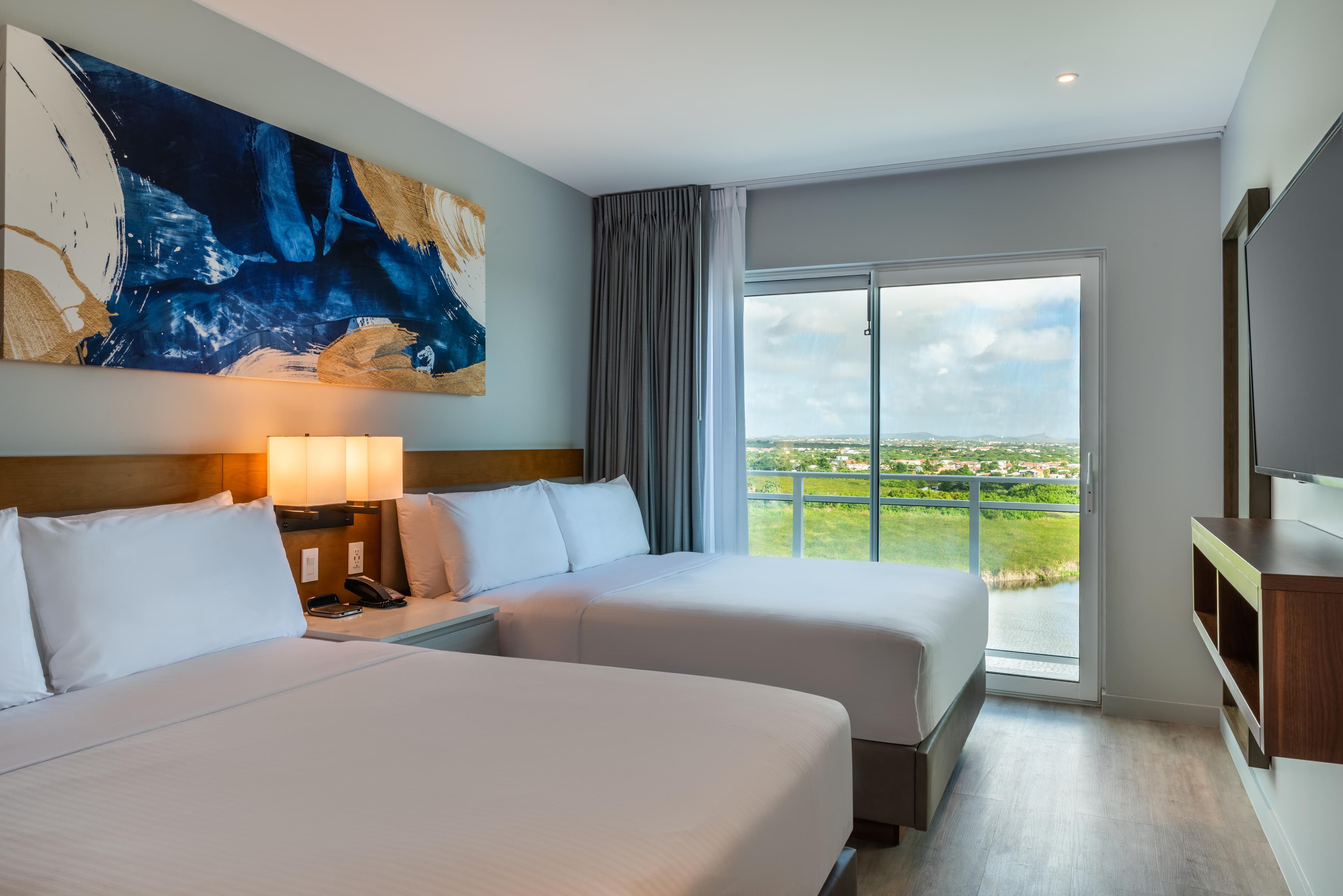 Embassy Suites by Hilton Aruba Resort - 7