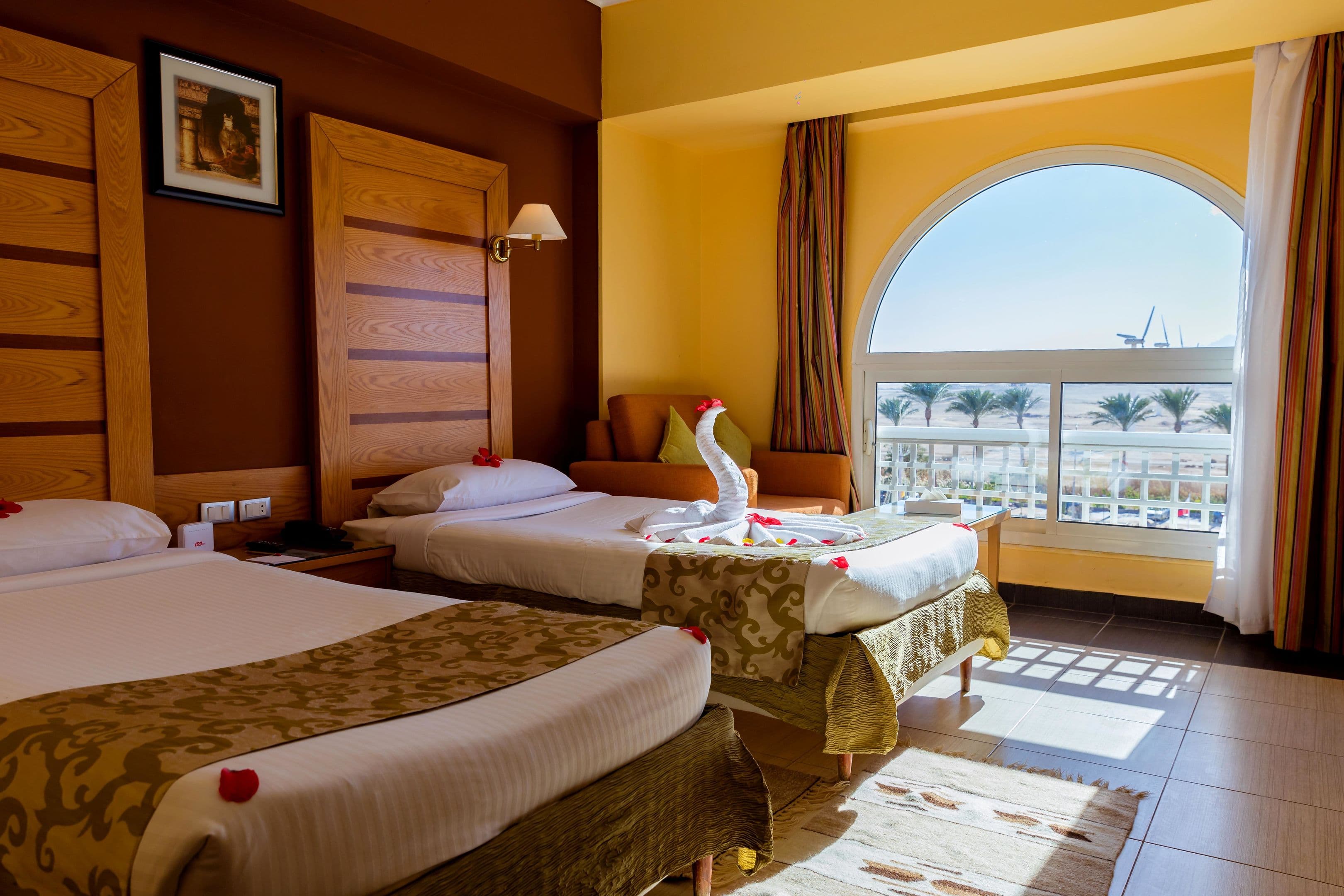 Golden Beach Resort - 7