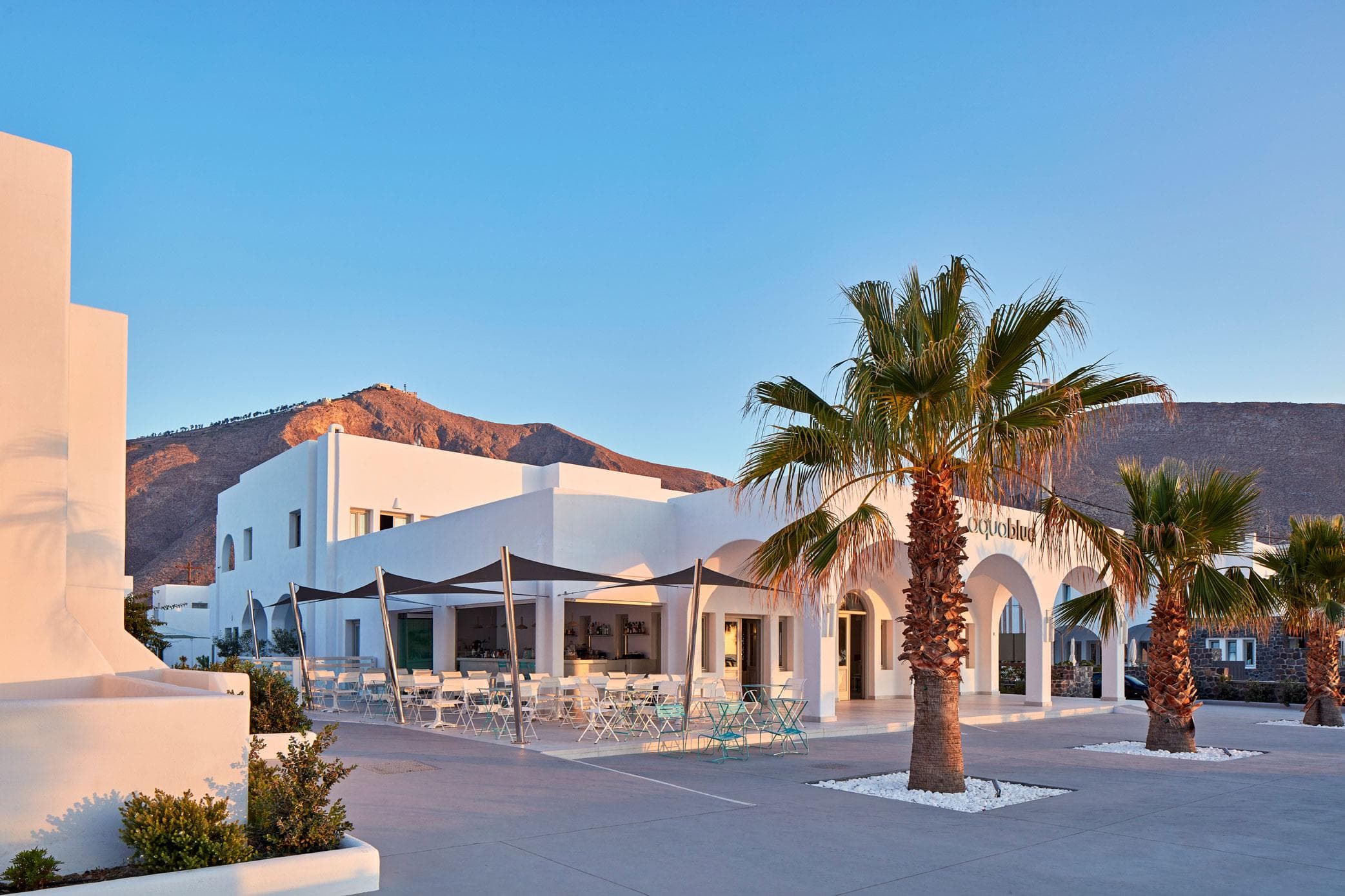 Aqua Blue Beach Hotel - 58