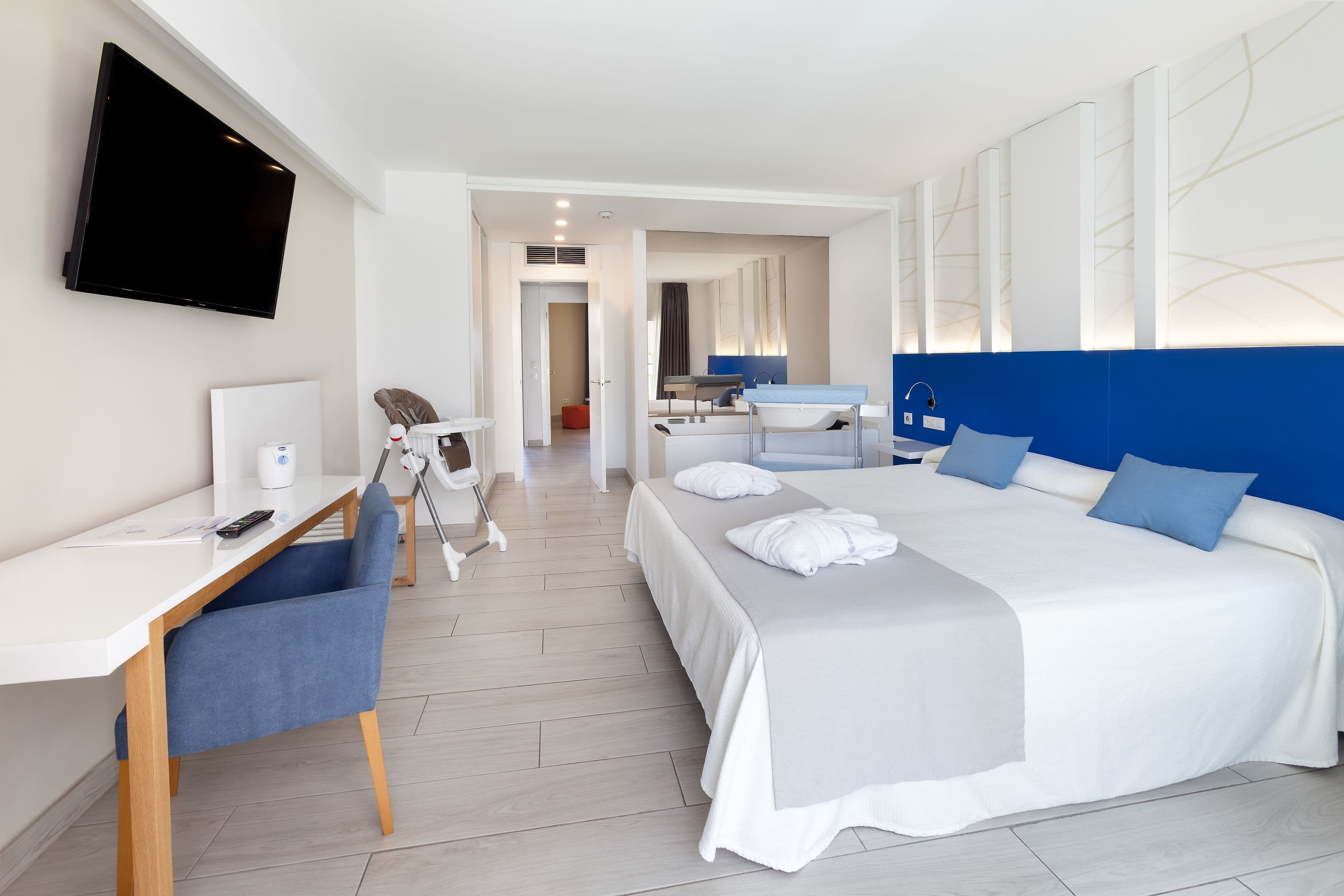 Playa Olid Suites & Apartments - 60