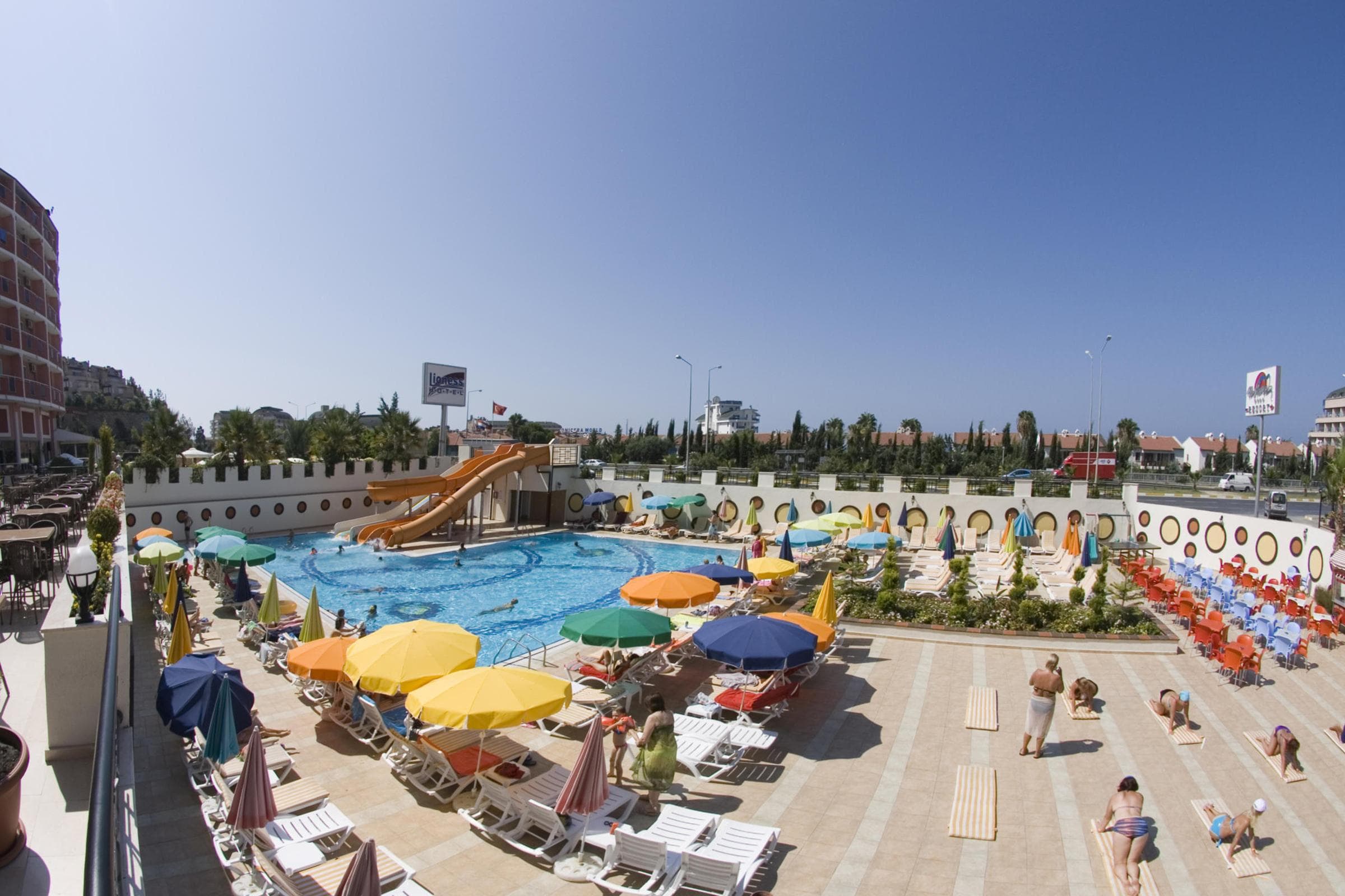 Arabella World Hotel - 22