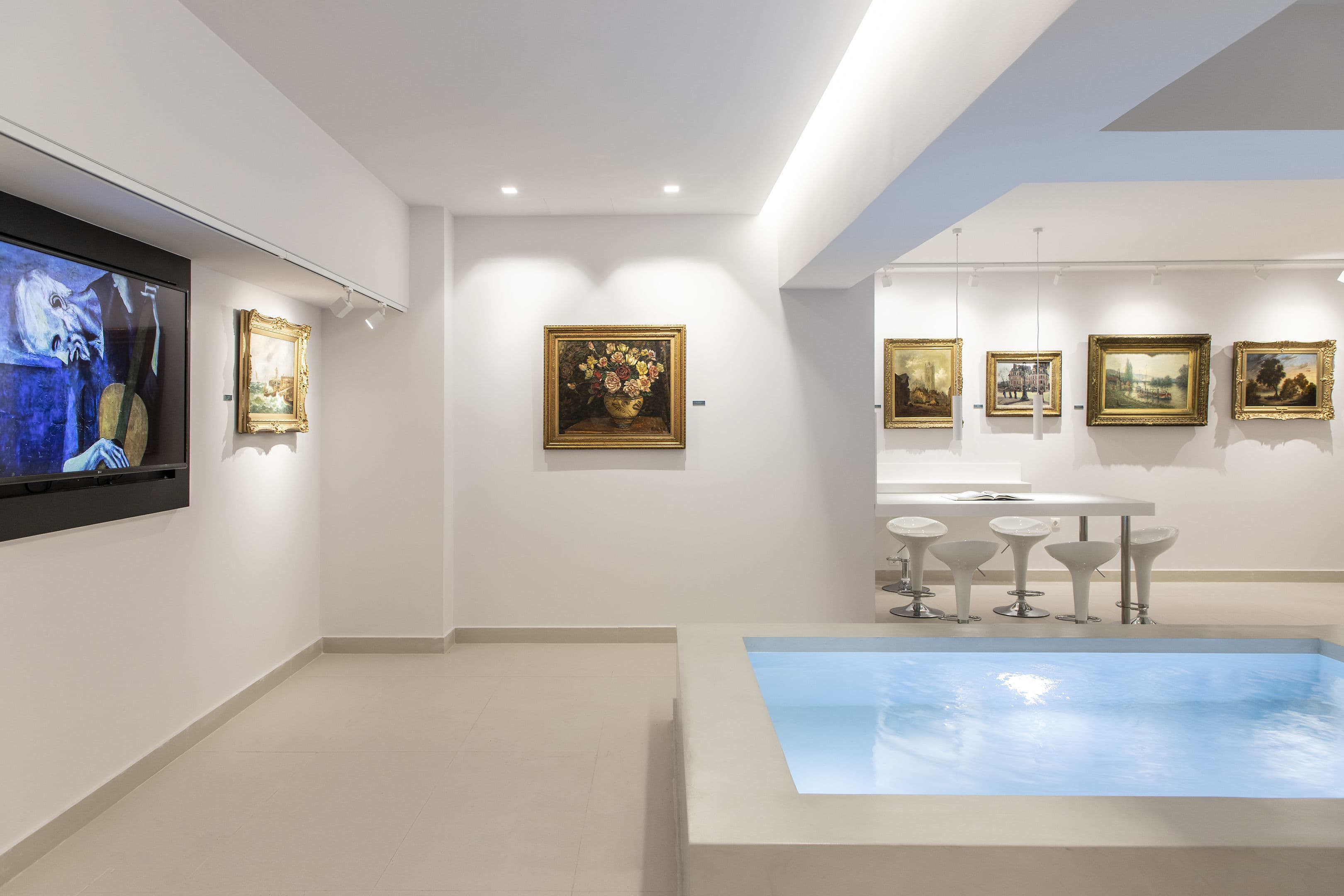 Gallery Suites & Residences - 61