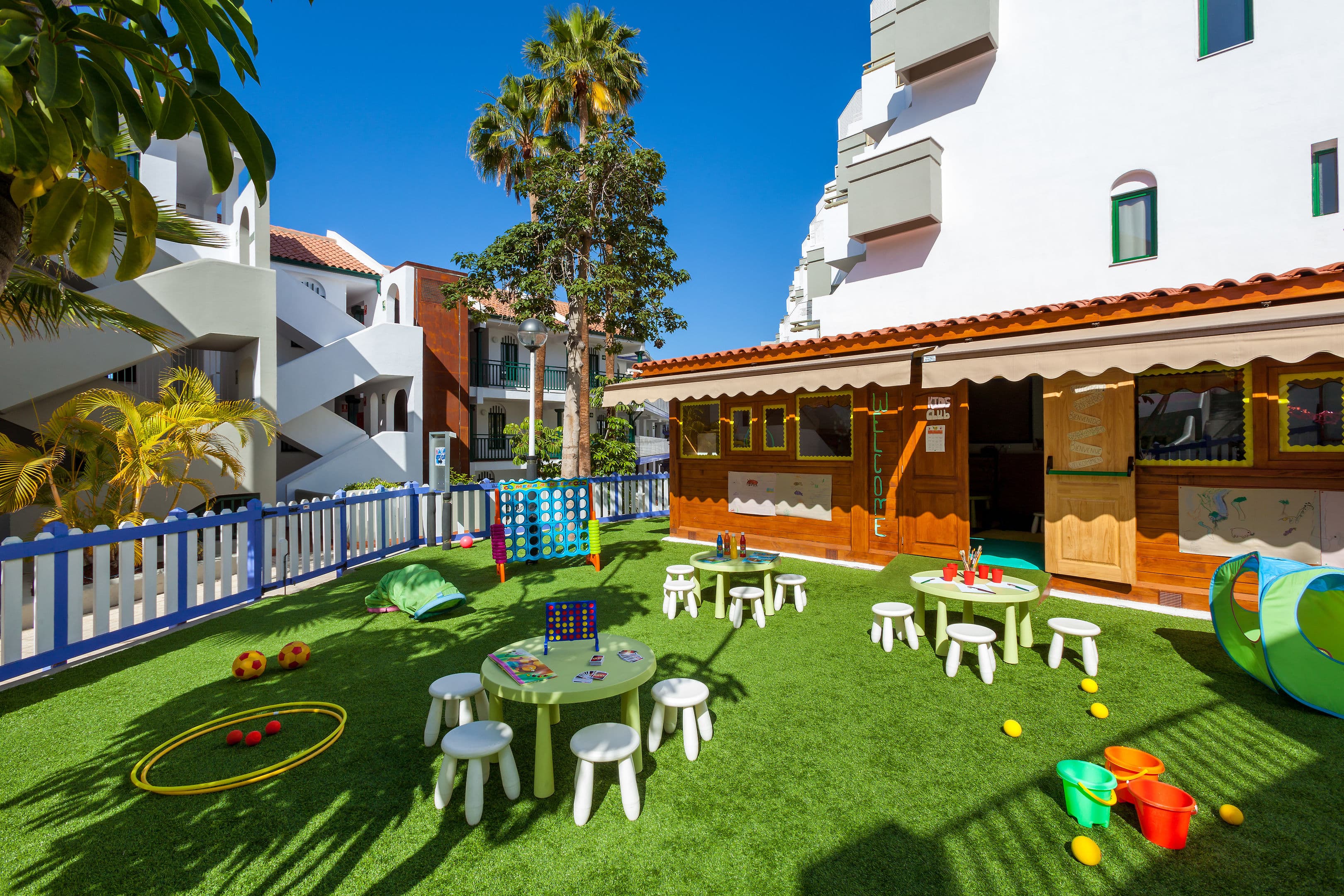 Playa Olid Suites & Apartments - 61