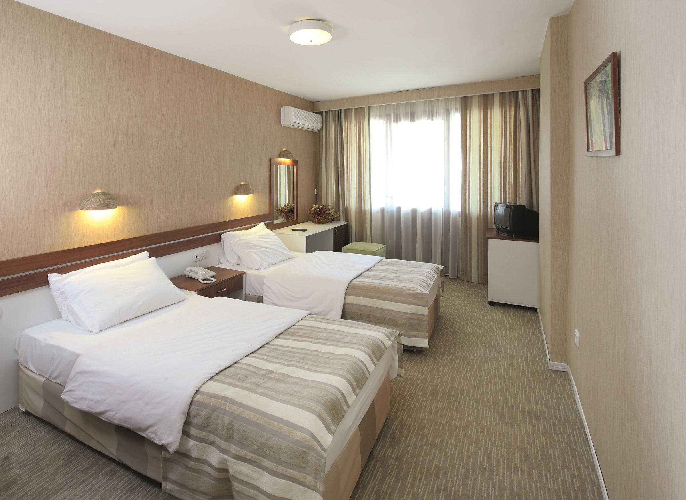 Fortuna Beach Hotel - 43
