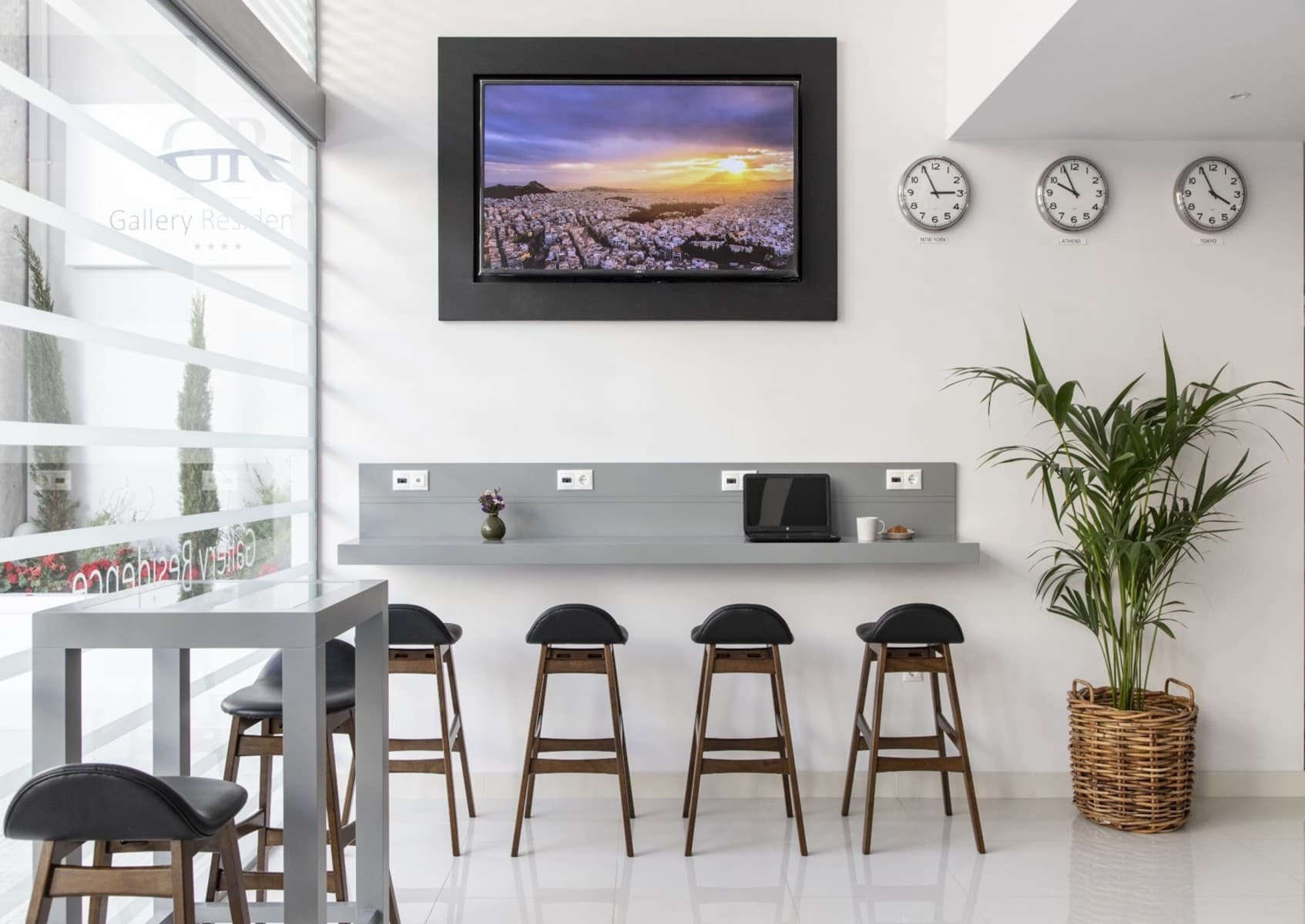 Gallery Suites & Residences - 62