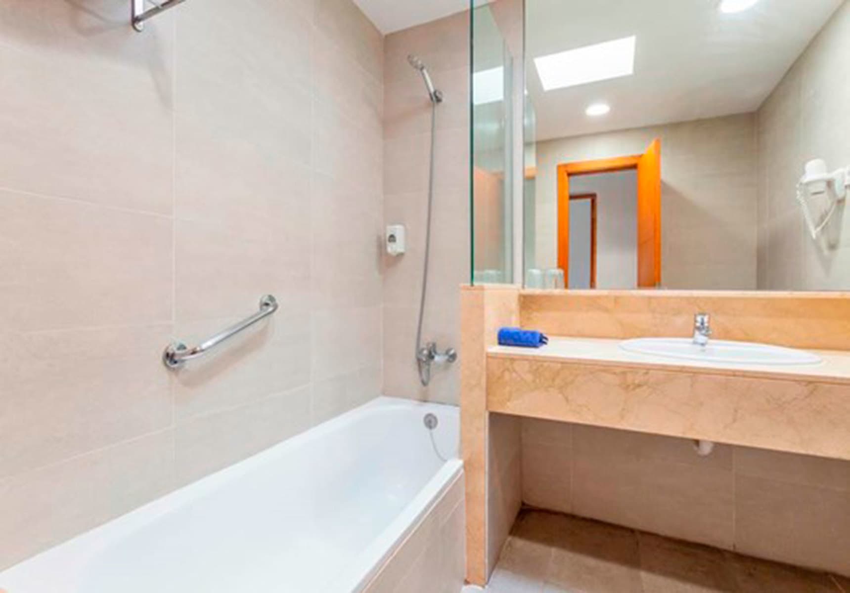 Caybeach Princess - 51