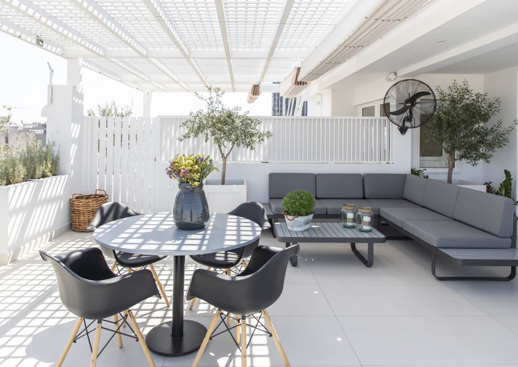 Gallery Suites & Residences - 63