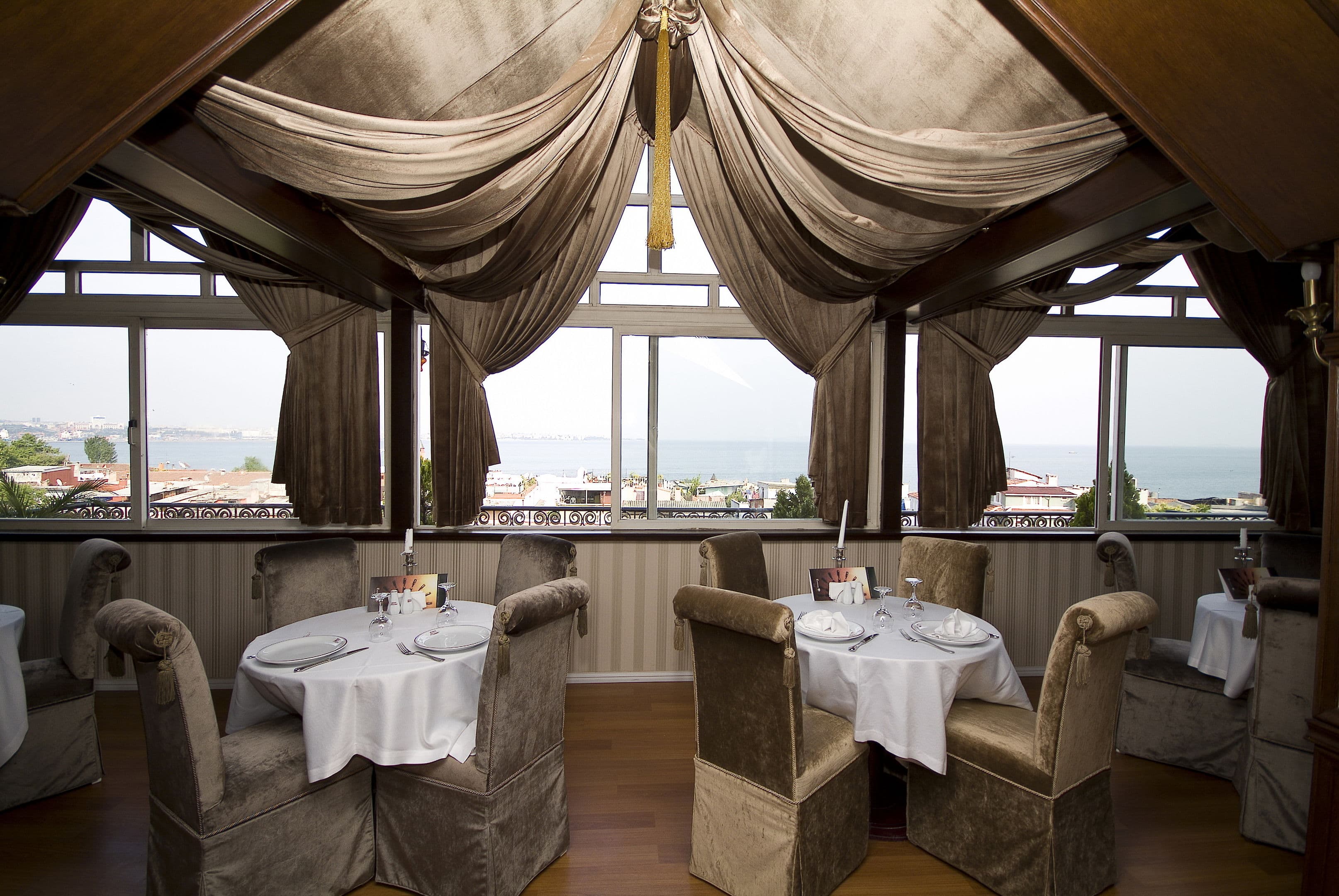Avicenna Hotel - 69