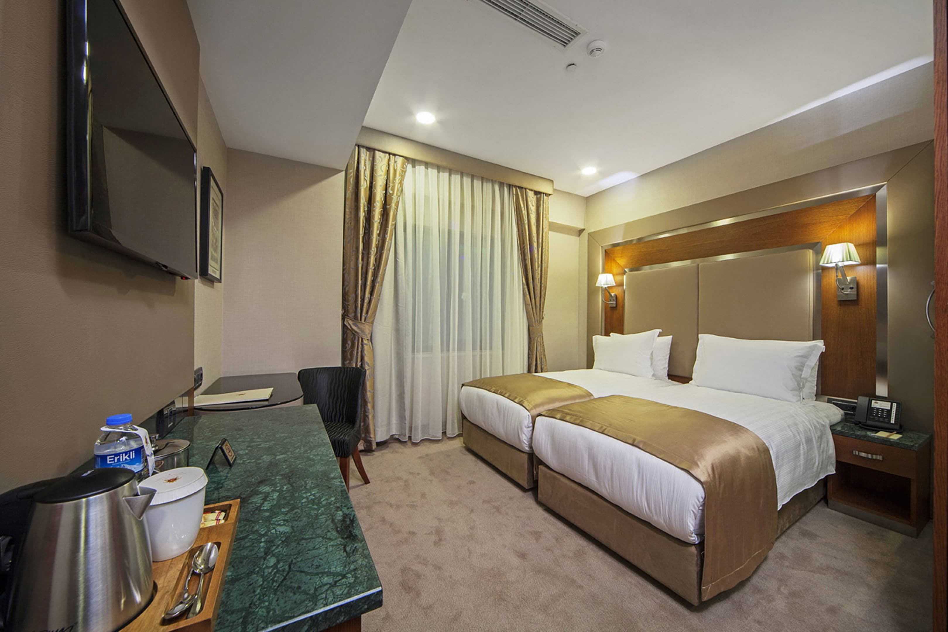 Dosso Dossi Hotels Old City - 54