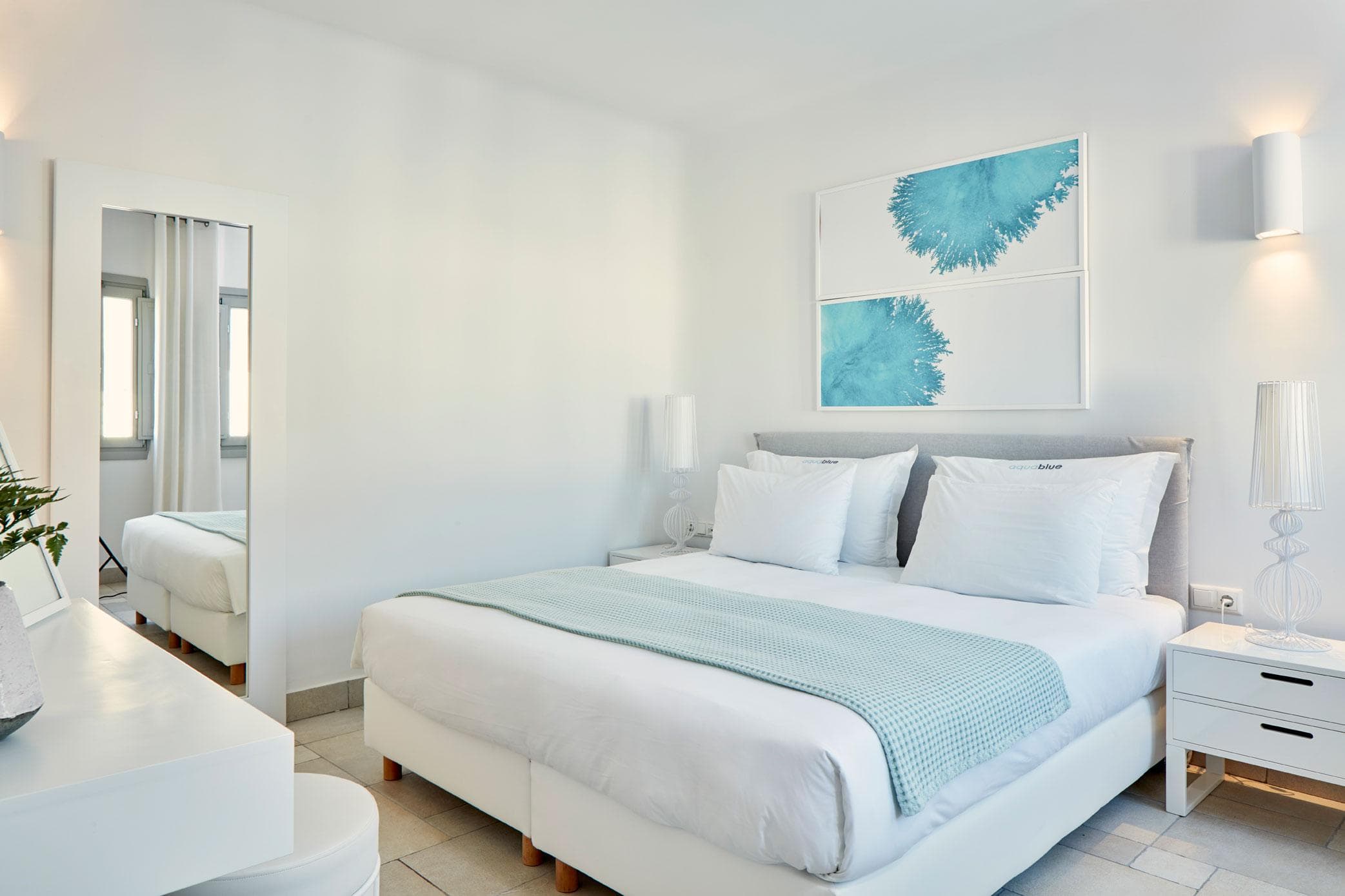 Aqua Blue Beach Hotel - 78