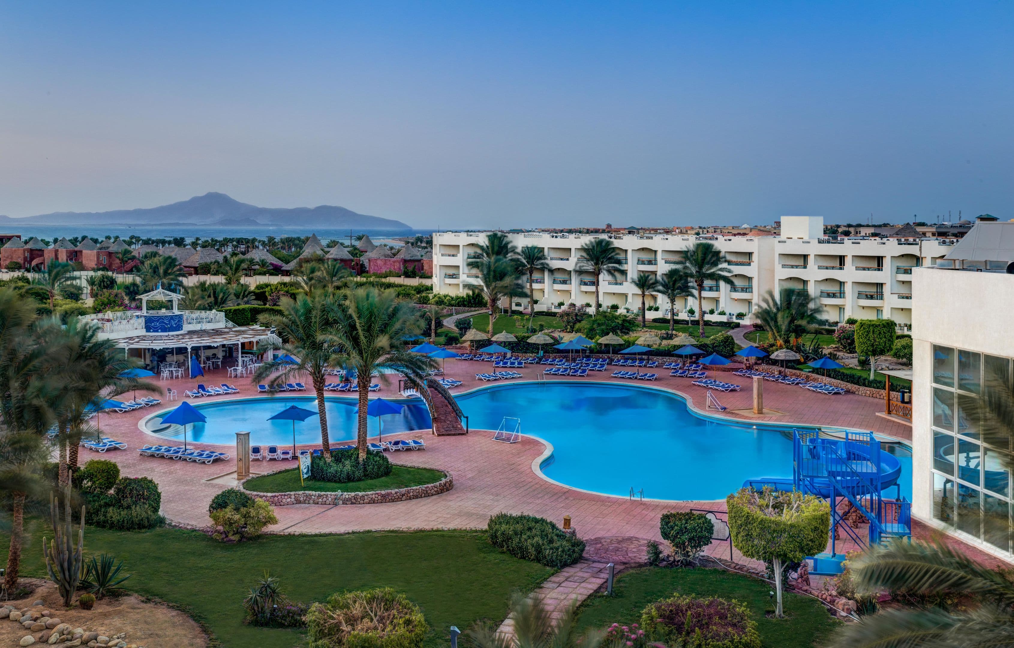 Aurora Oriental Resort - 1