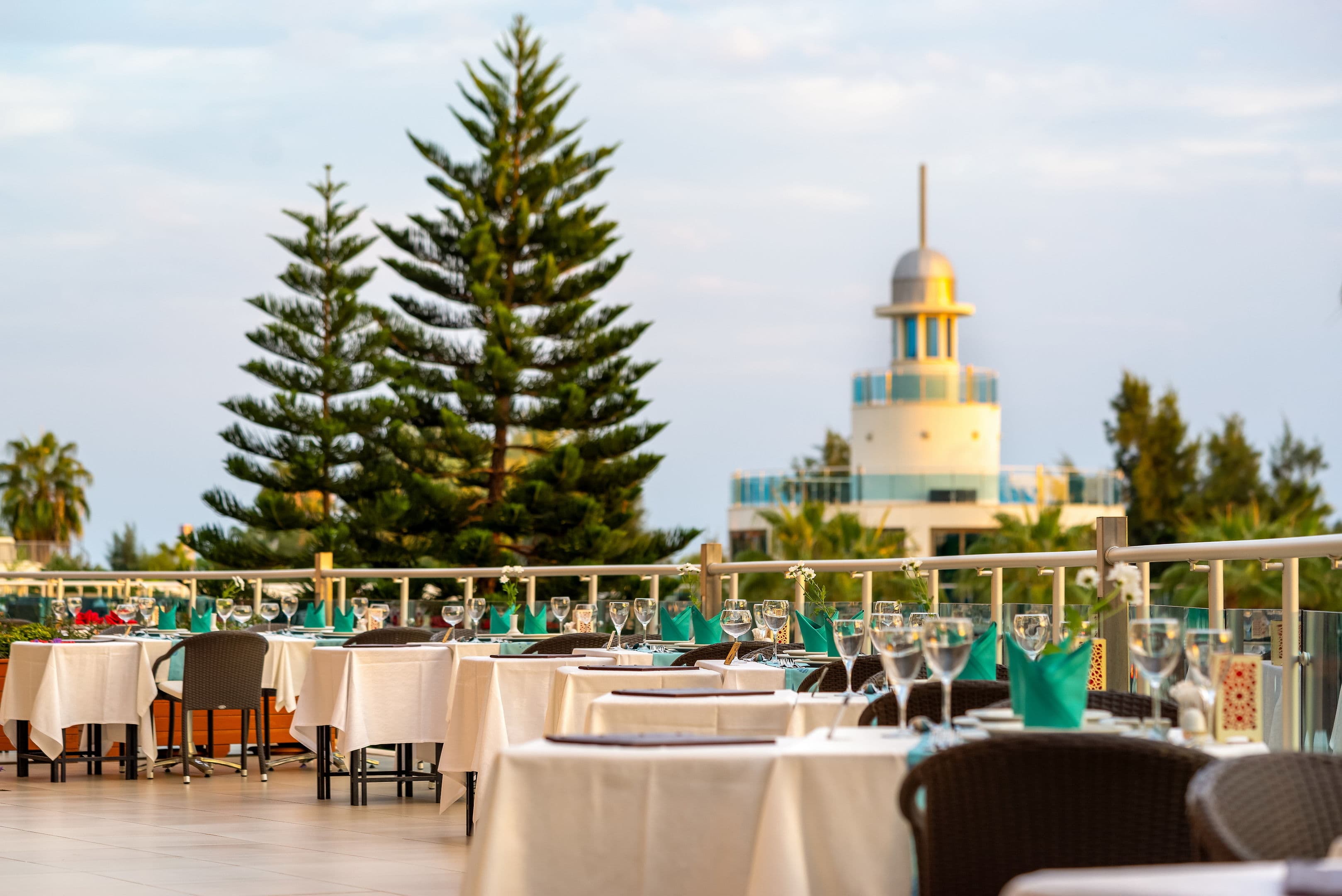 Commodore Elite Suites - 26