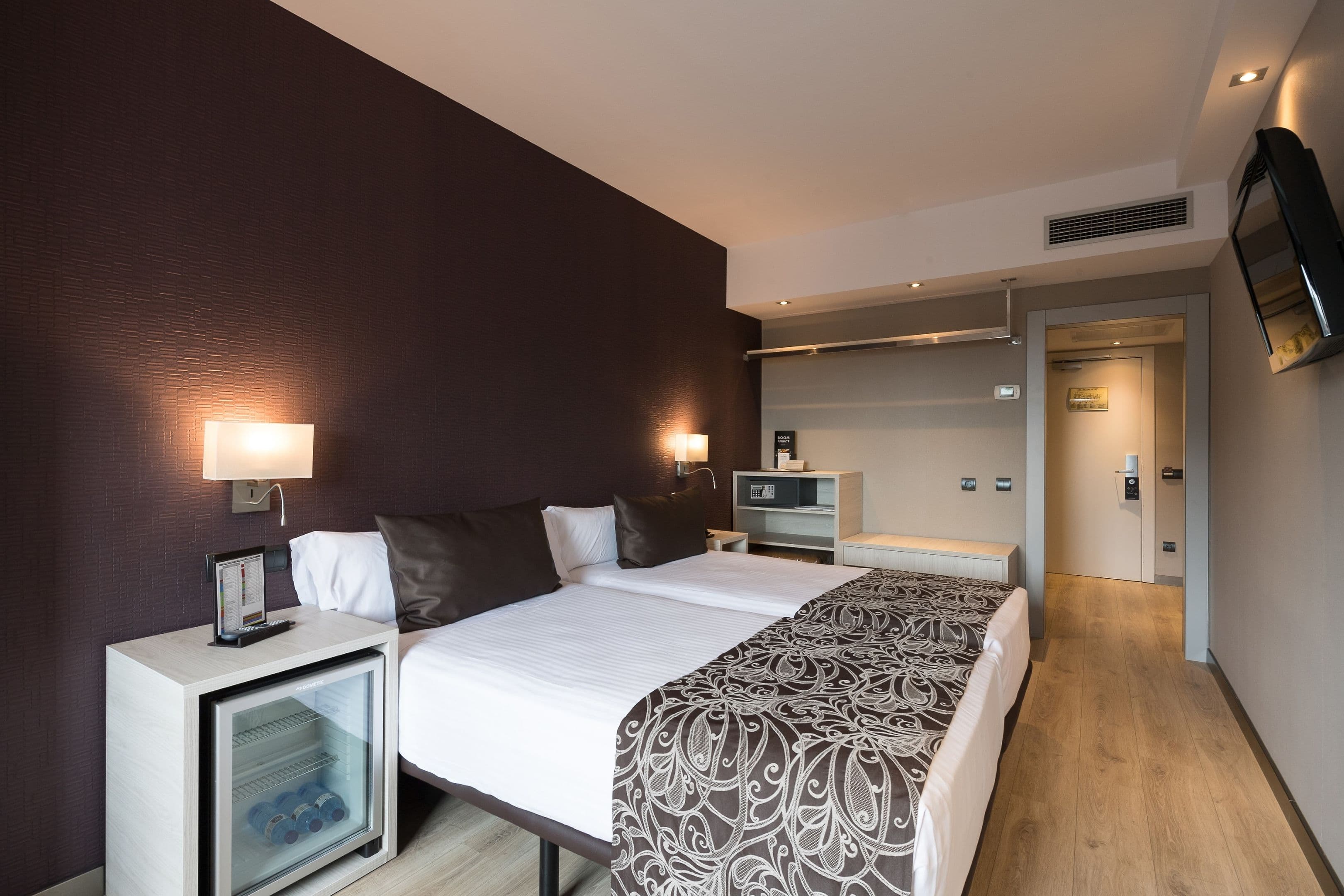 Catalonia Atenas - 77