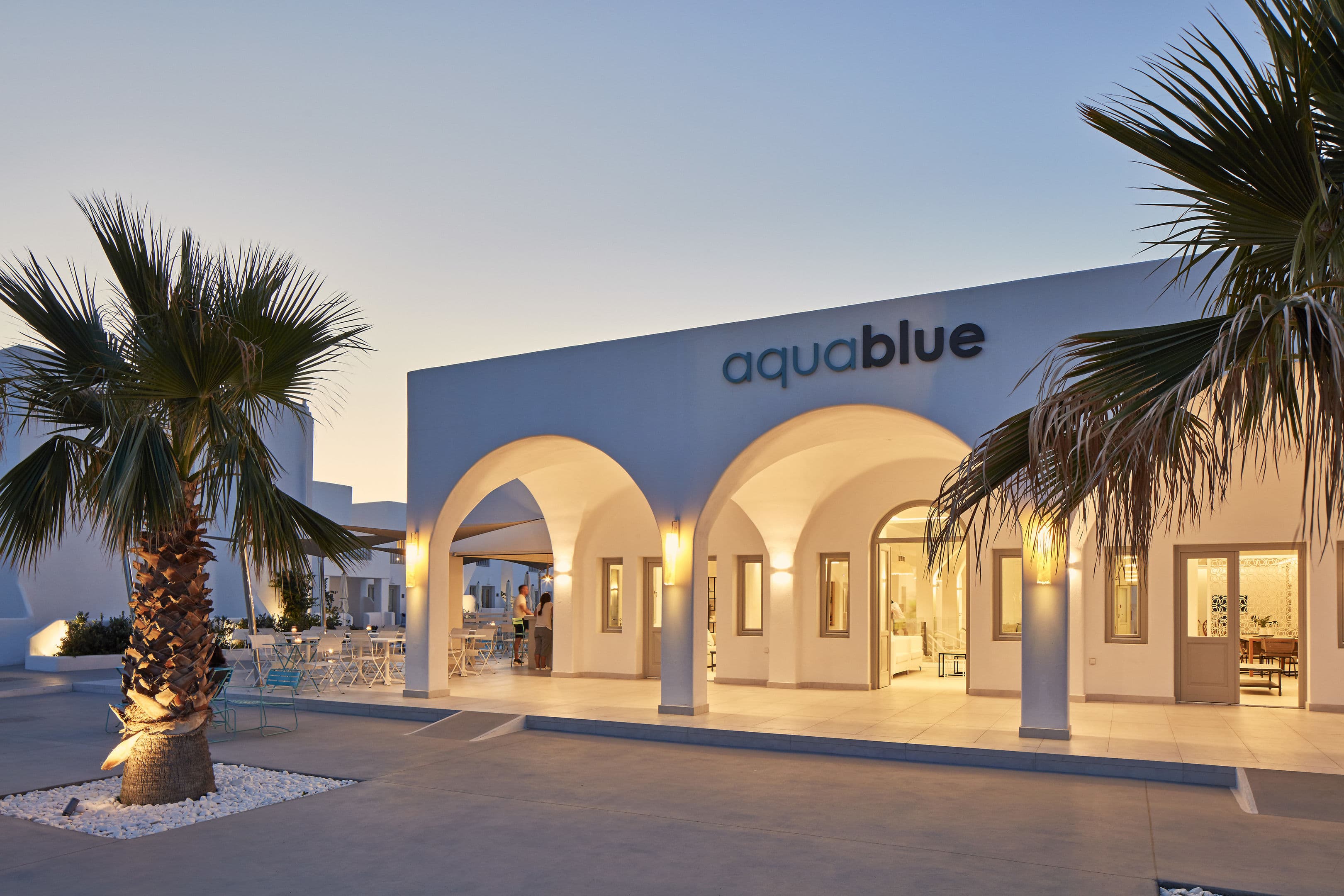 Aqua Blue Beach Hotel - 87