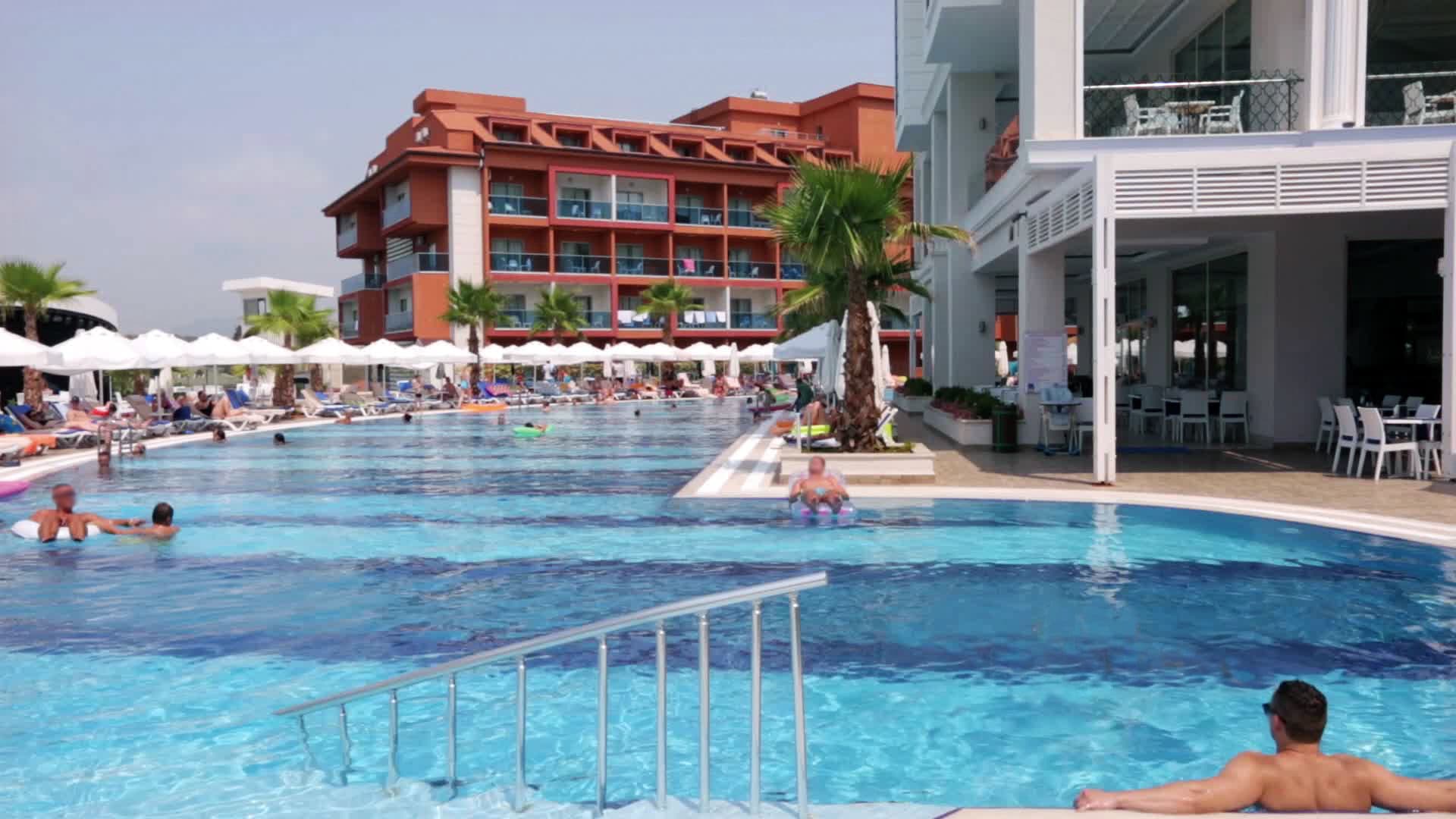 Diamond Elite Hotel & Spa +16 - 3