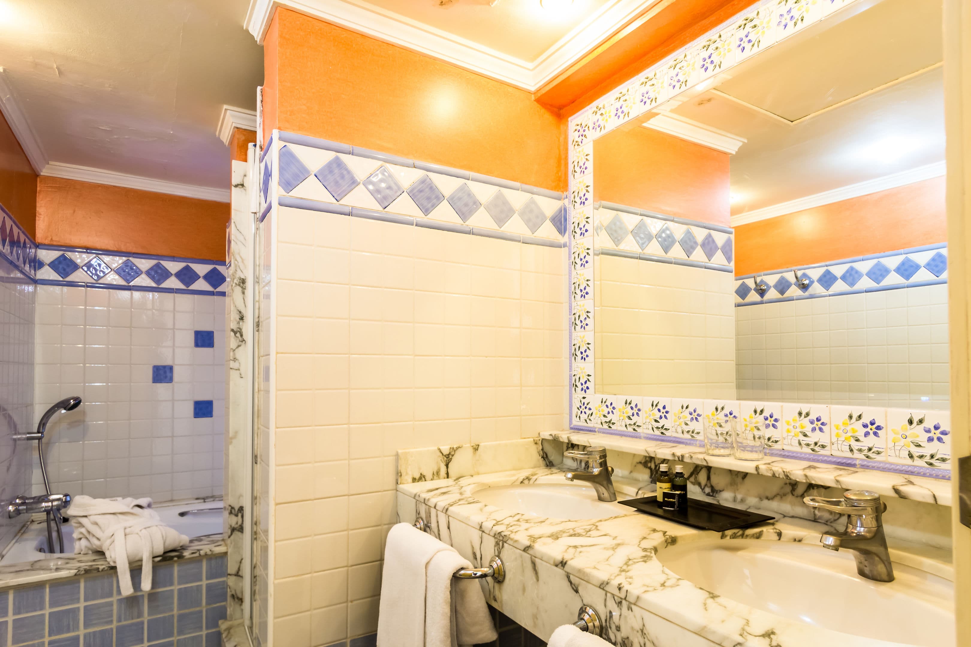 Hotel BlueBay Beach Club - 56