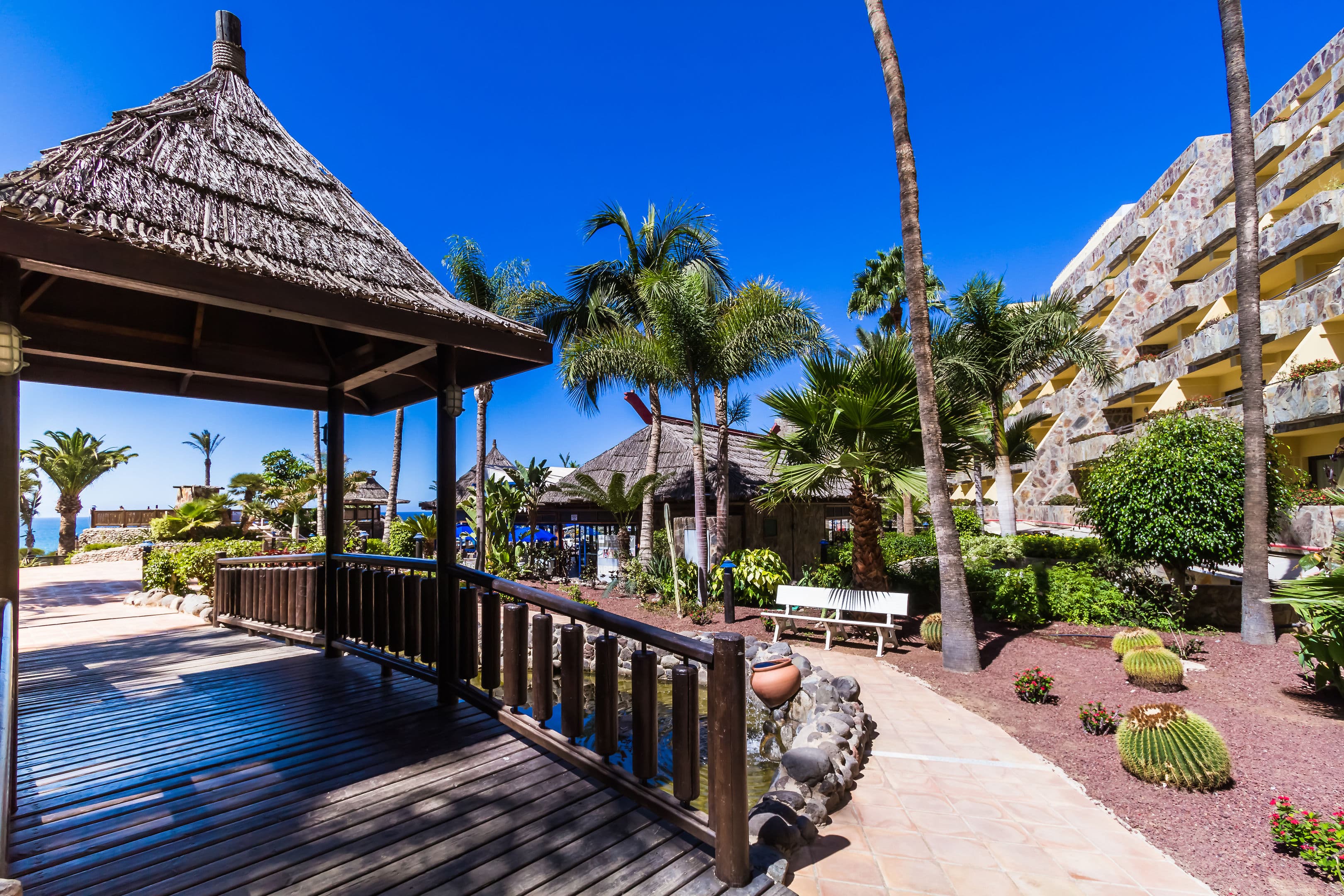 Hotel BlueBay Beach Club - 61