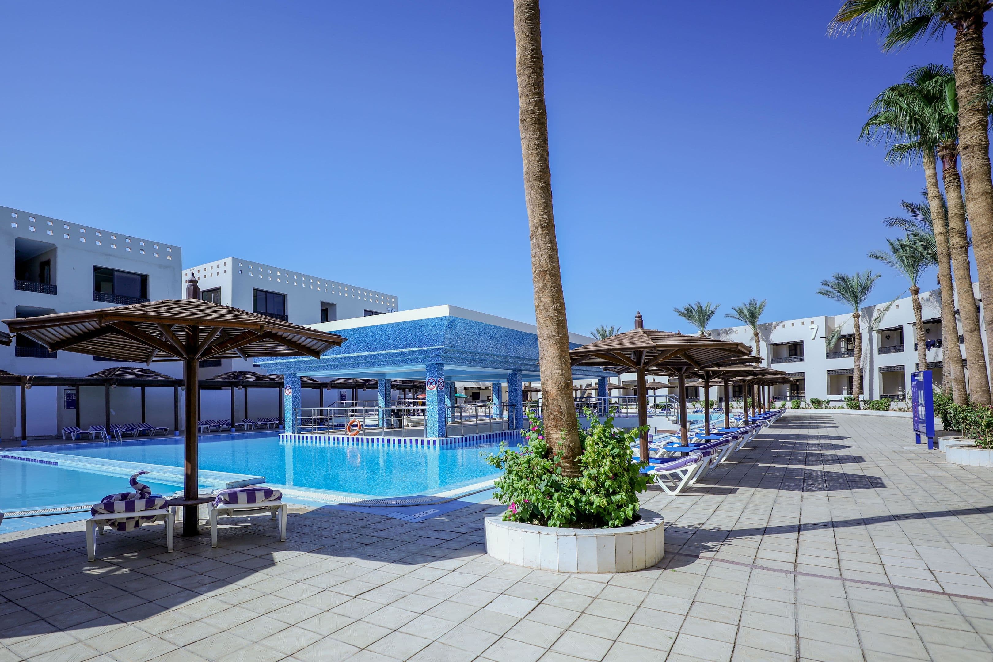 Blend Club Aqua Resort - 86