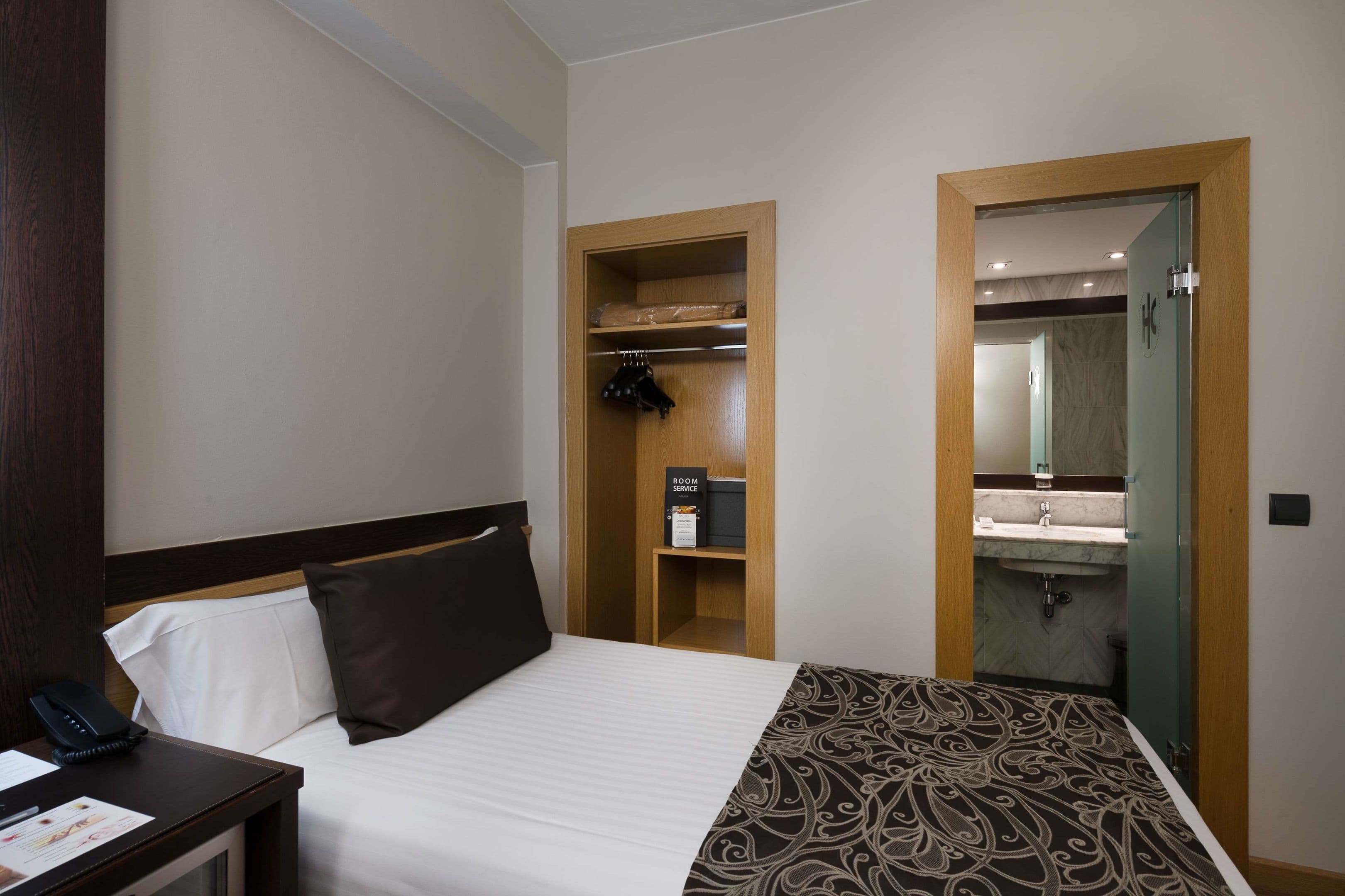 Catalonia Atenas - 90