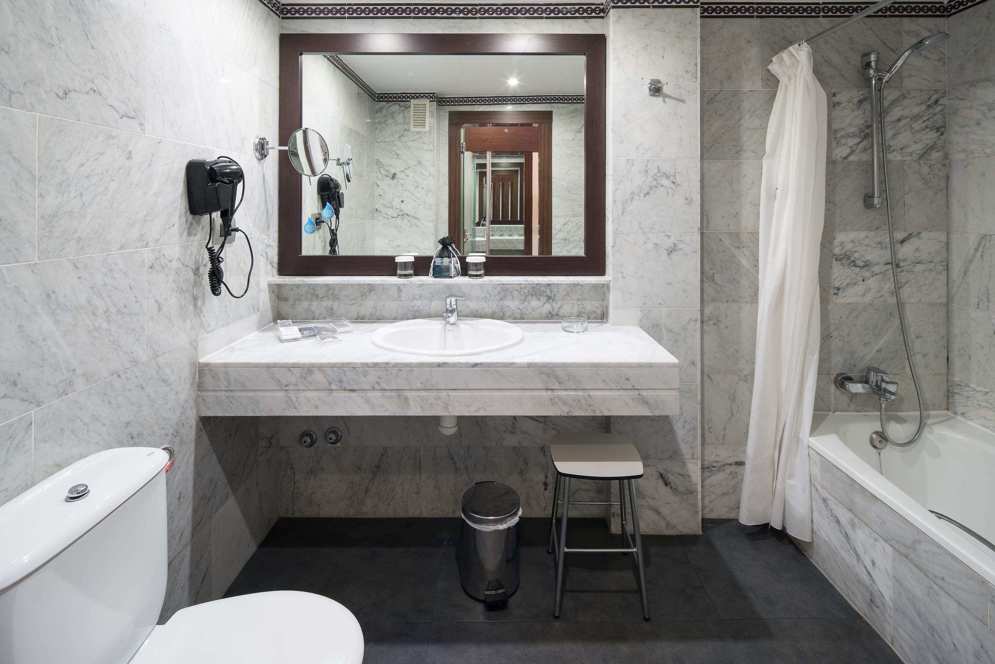 Hotel Catalonia Oro Negro - 49