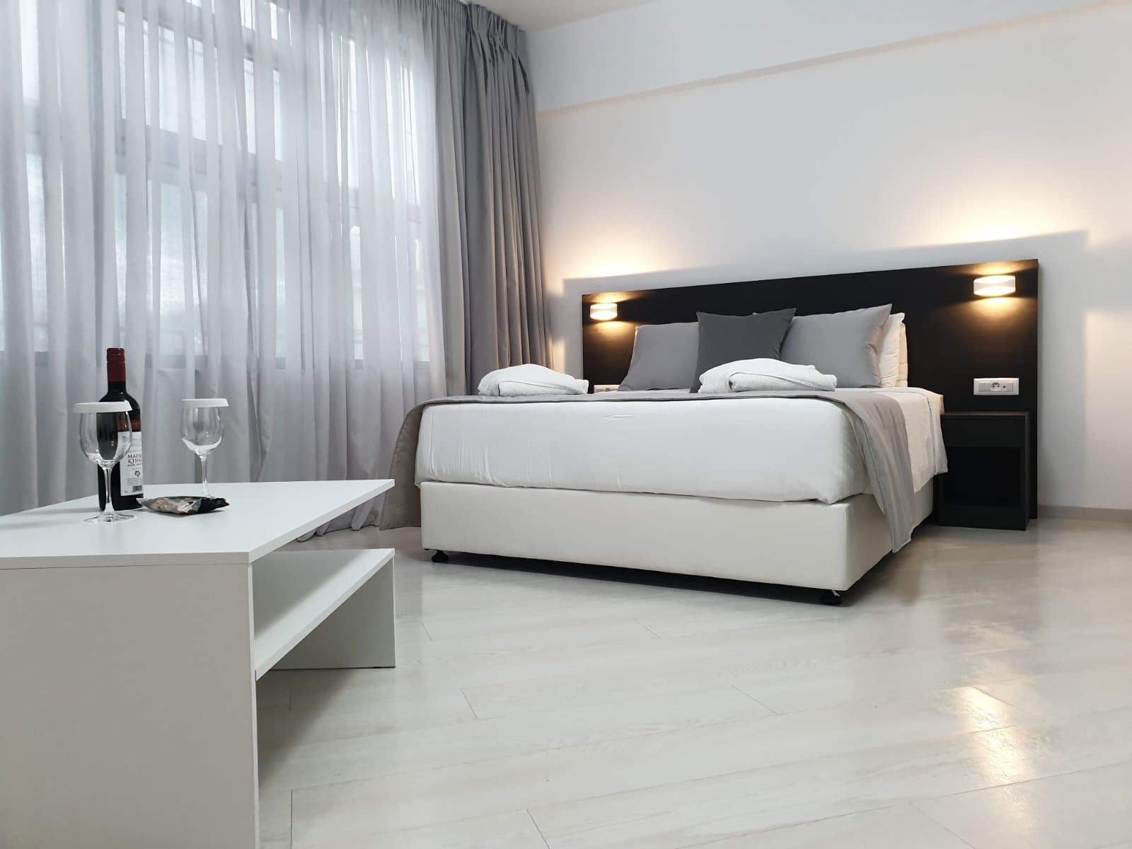 Boss Boutique Athens - 53