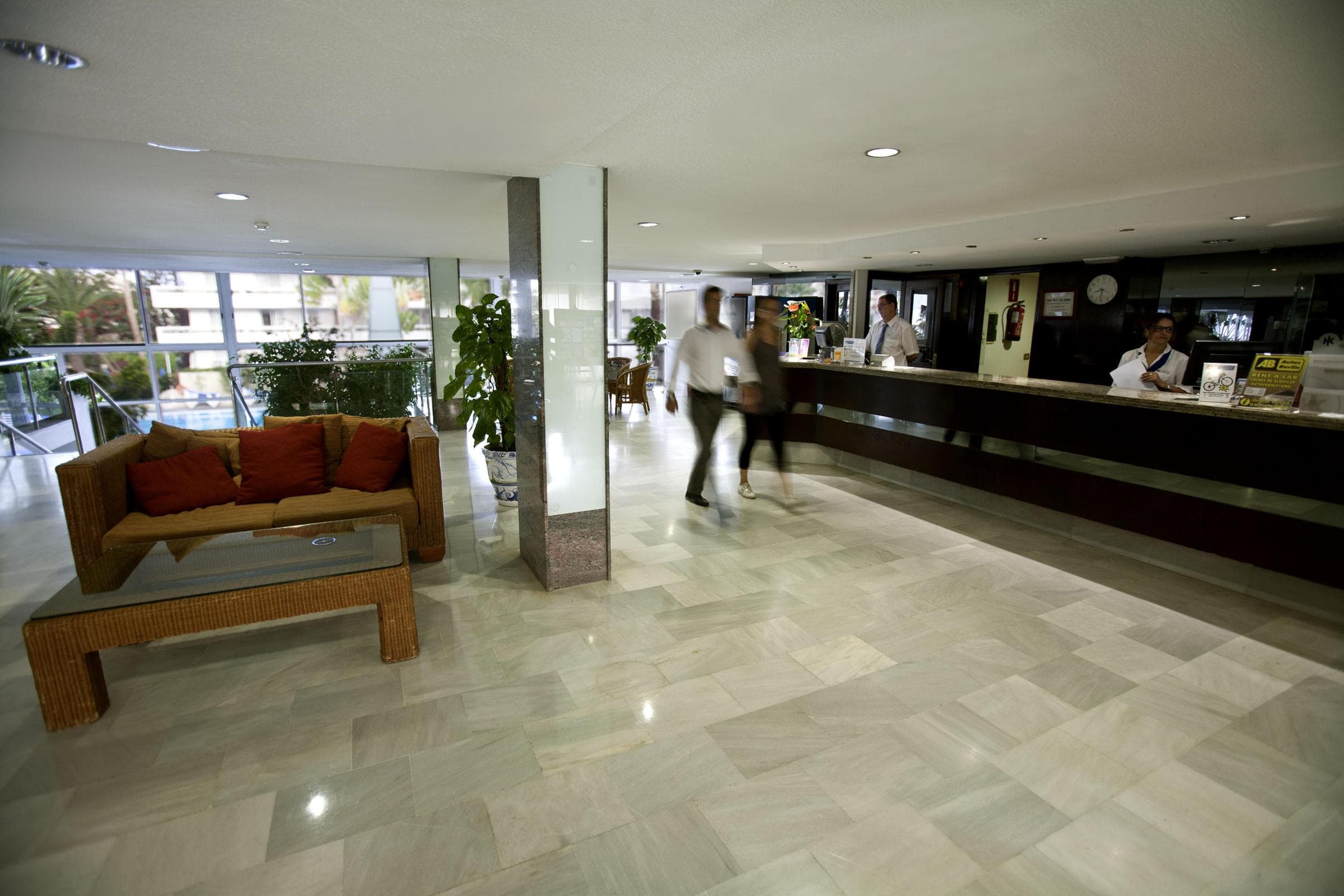Hotel Catalonia Oro Negro - 10