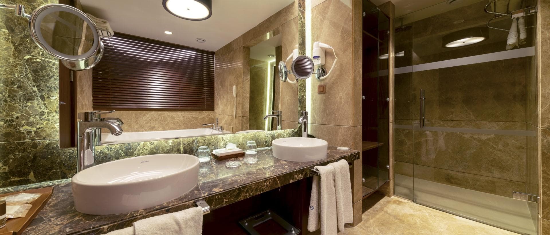 Concorde De Luxe - 64