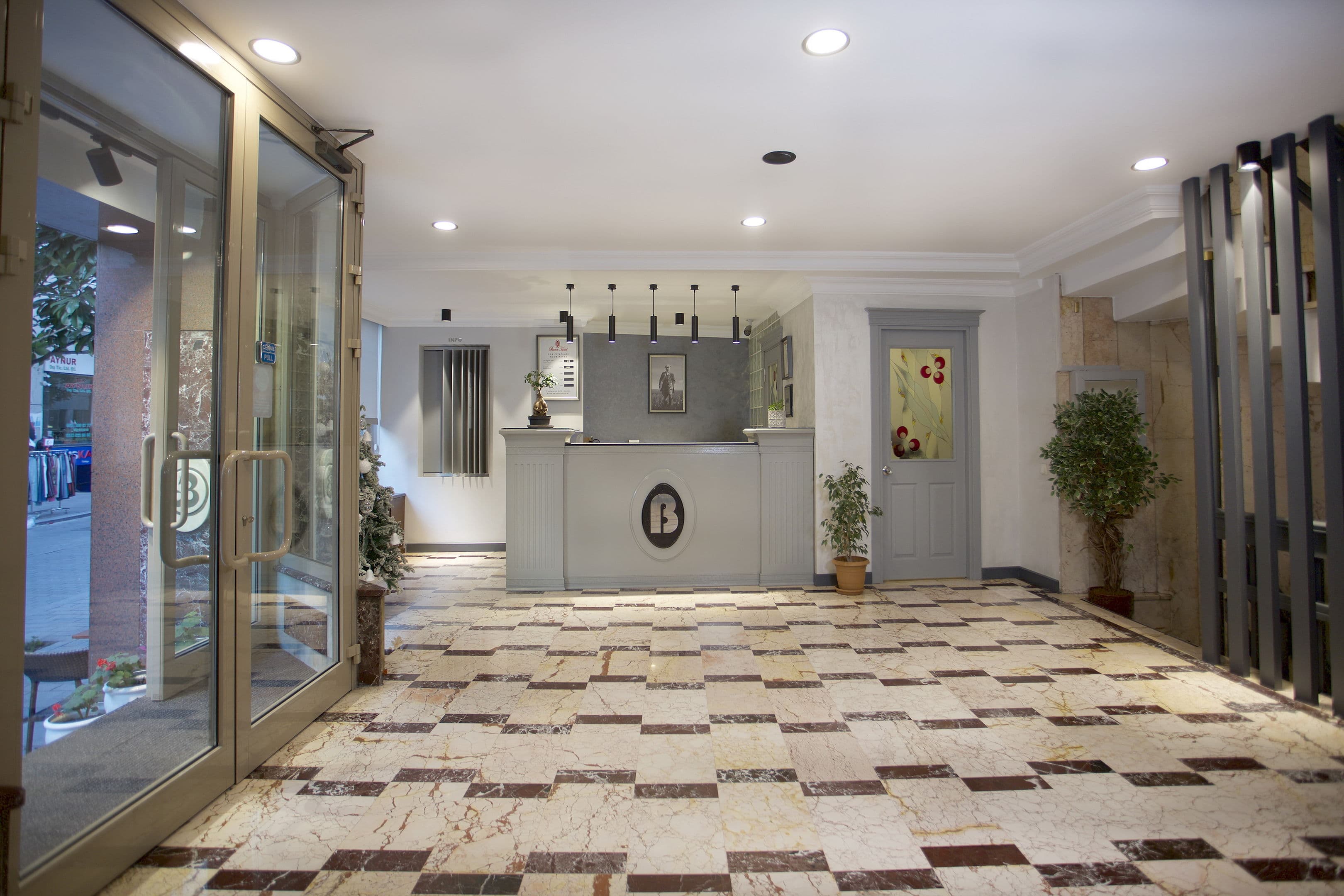 Barin Hotel - 38
