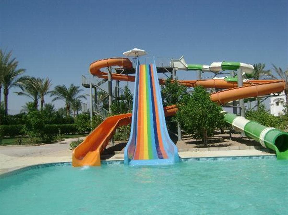 Continental Plaza Beach Resort And Aqua Park - 23