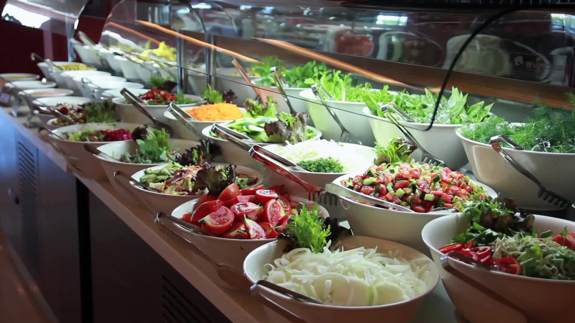 Commodore Elite Suites - 10