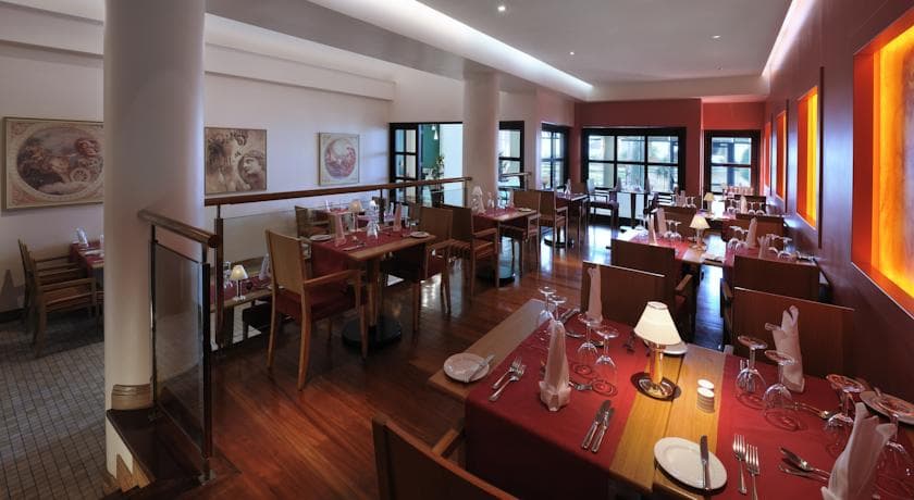 Pestana Grand Premium Ocean Resort - 3
