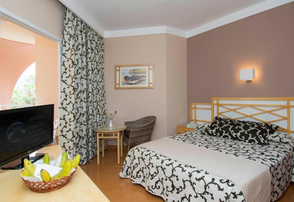 Puerto Palace Hotel - 2