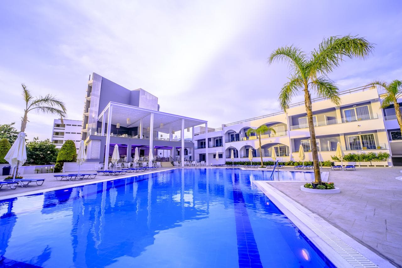 Oceanis Park Hotel - 1