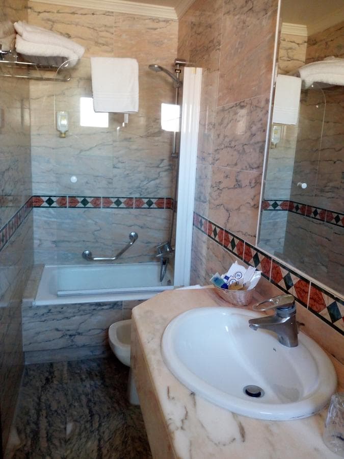 Hotel MS Amaragua - 8