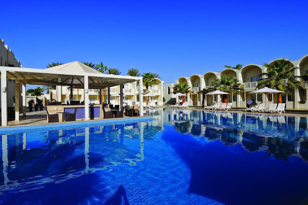 Reef Oasis Beach Resort - 16