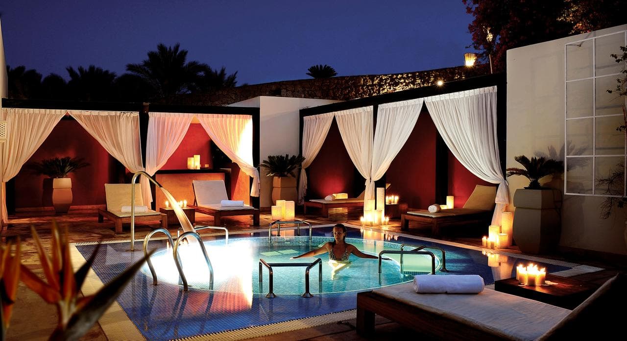 Reef Oasis Beach Resort - 3