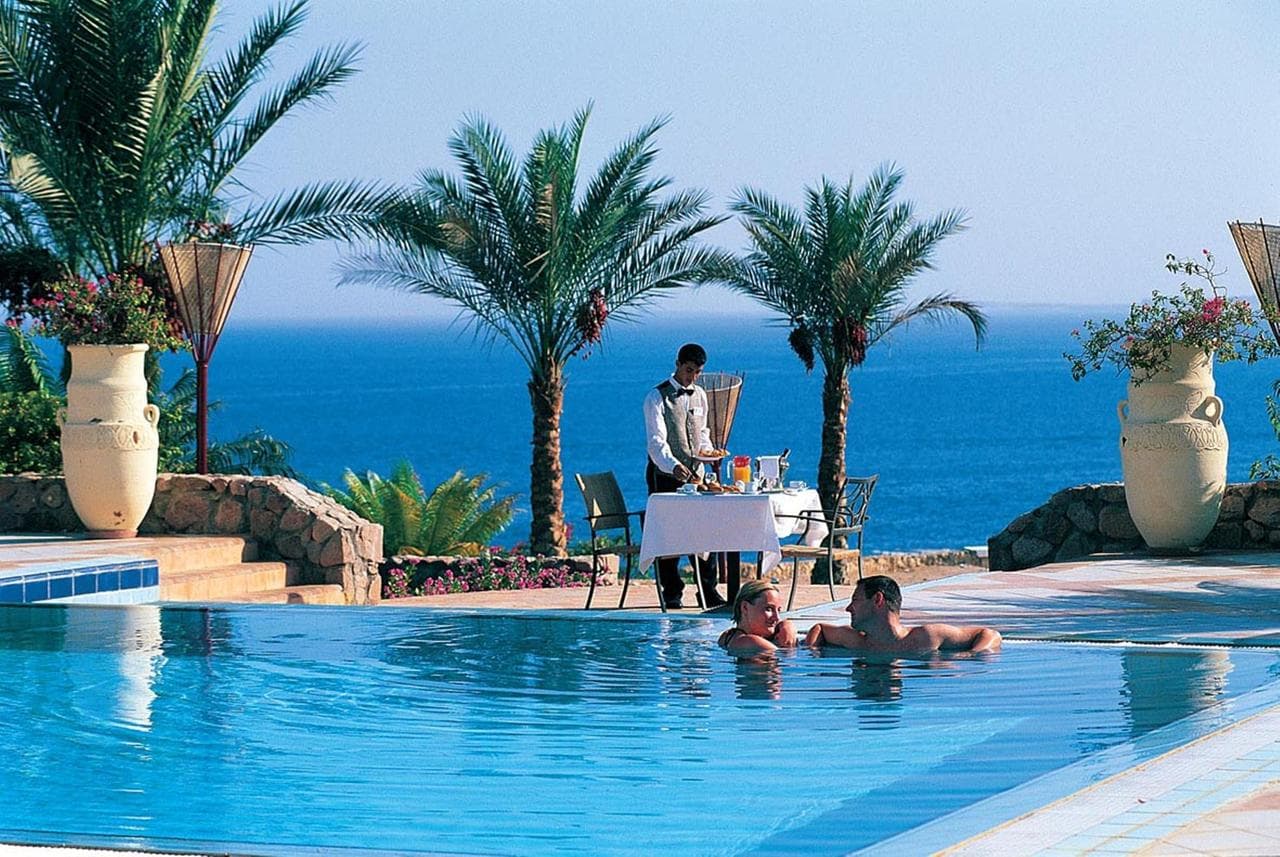 Reef Oasis Beach Resort - 5