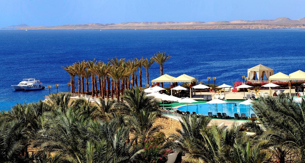 Reef Oasis Beach Resort - 9