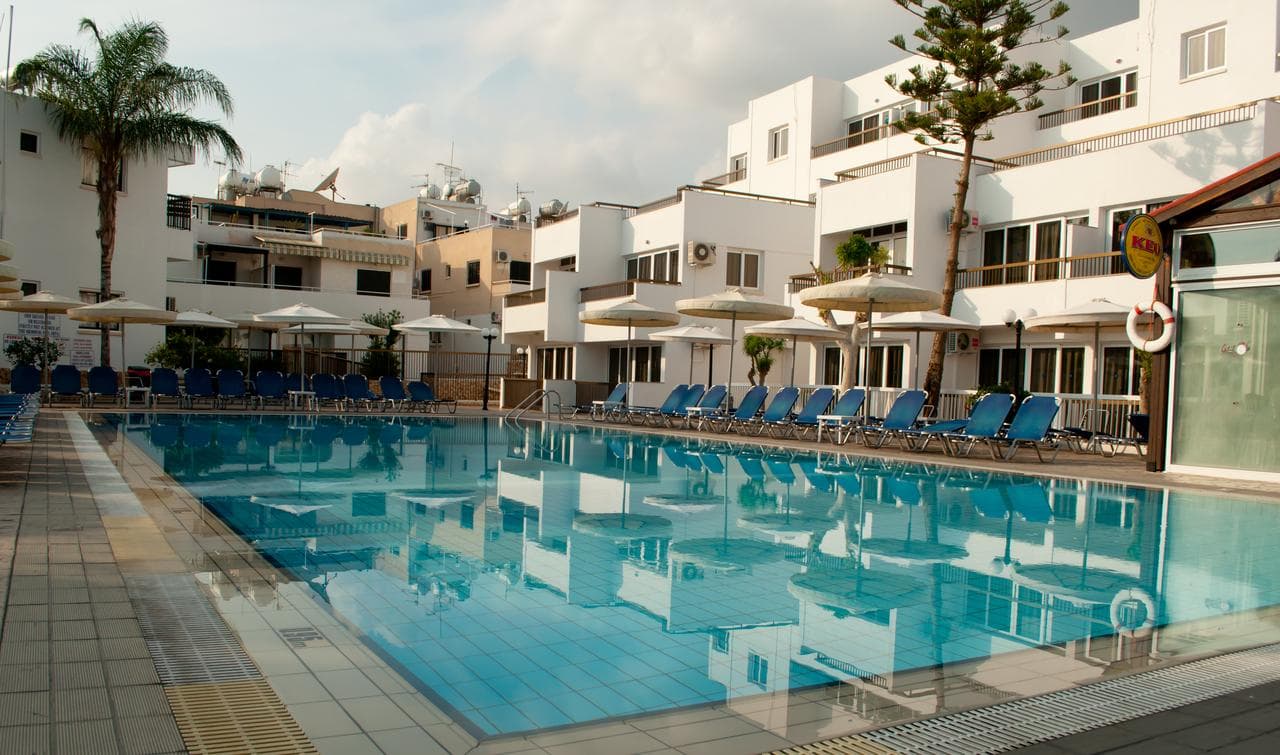 Christabelle Hotel Apartments - 1