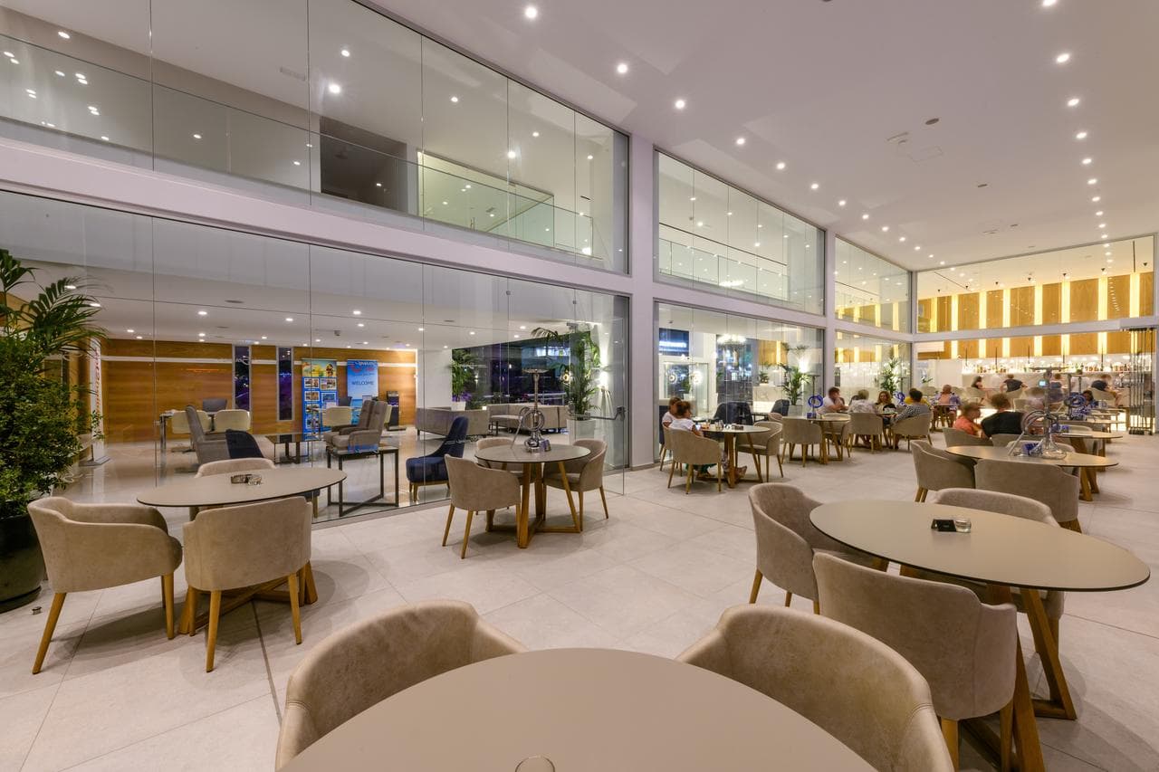 Hotel Seasons by Tasia Maris - 8