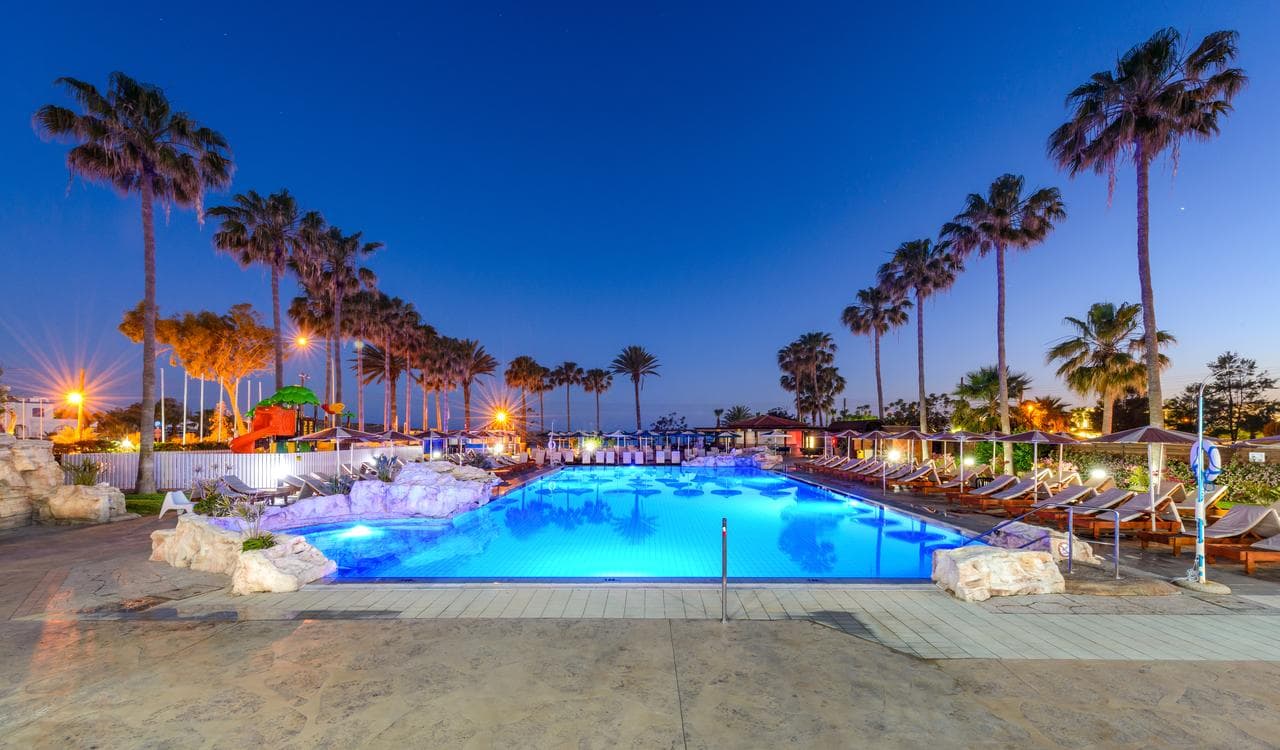 Pavlo Napa Beach Hotel - 2