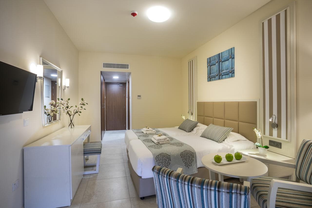 Aquamare Beach Hotel & Spa - 16