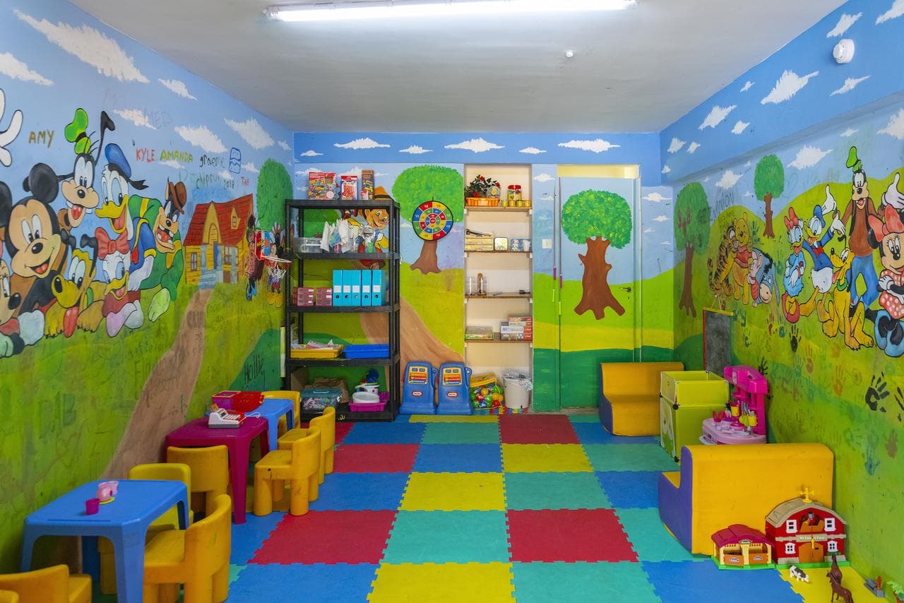 Hotel Mayfair Gardens - 7