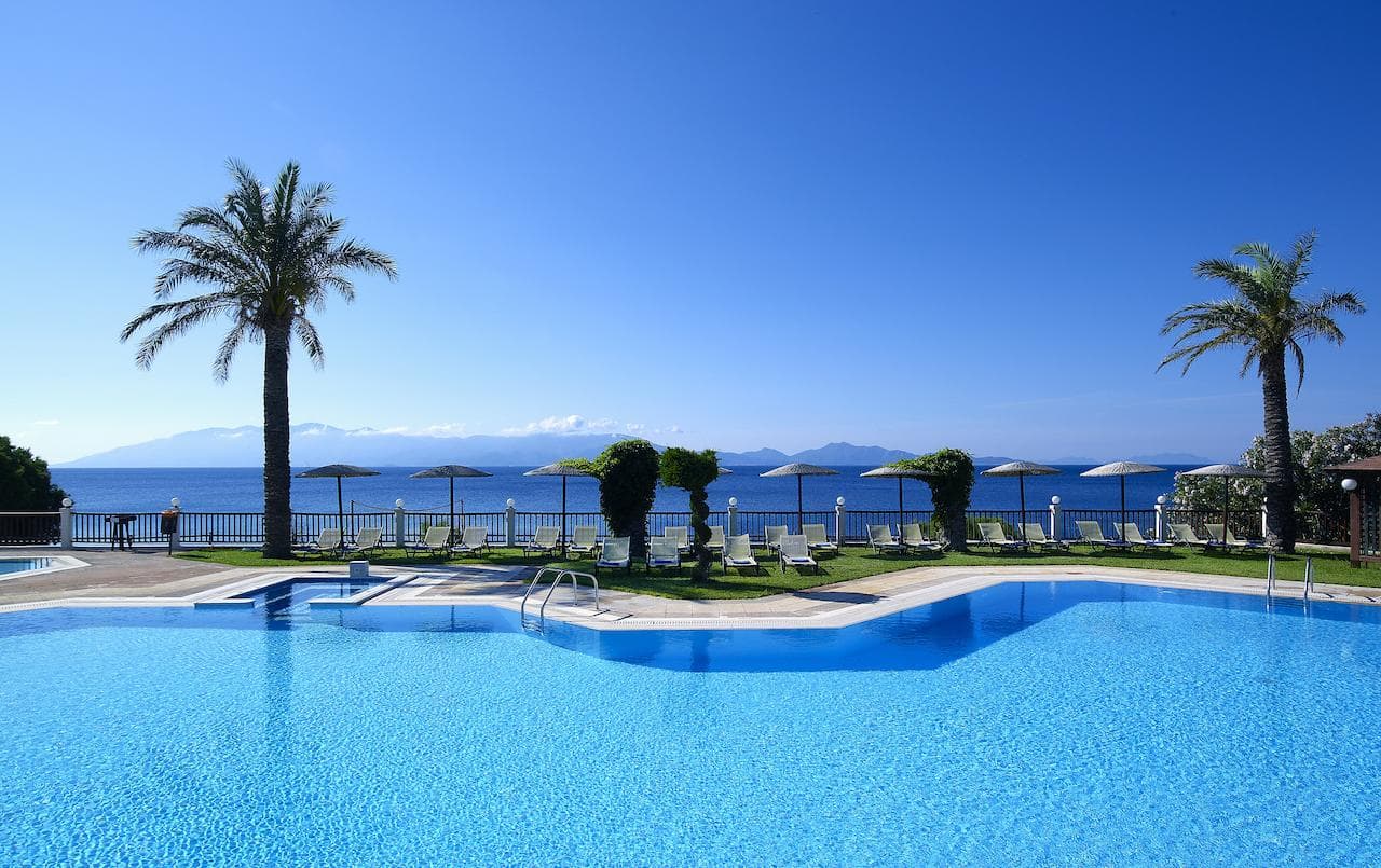 Dimitra Beach Hotel & Suites - 1