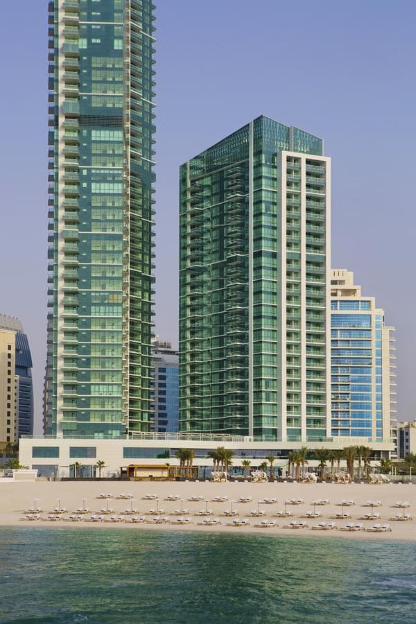 DoubleTree by Hilton Dubai Jumeirah Beach - 4