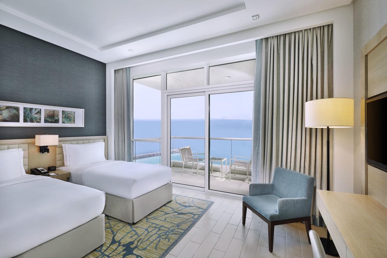 DoubleTree by Hilton Dubai Jumeirah Beach - 8