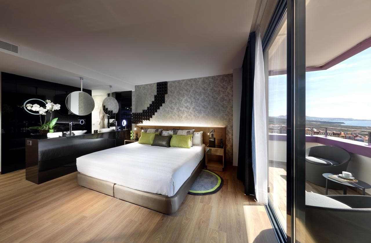 Hard Rock Hotel Tenerife - 9