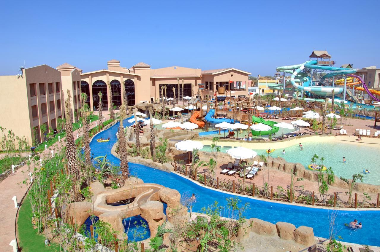 Coral Sea Aqua Club Resort - 1