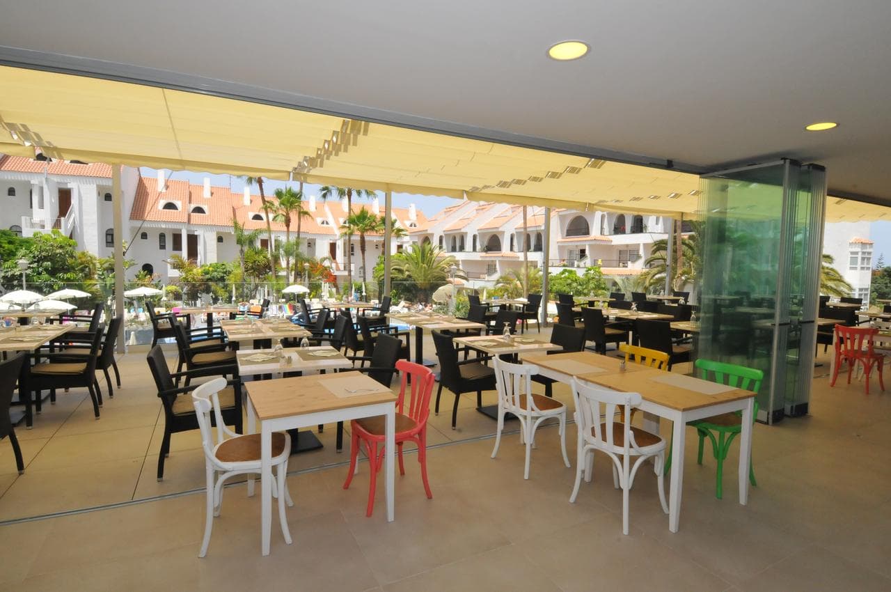 Paradise Park Fun Lifestyle Hotel - 11